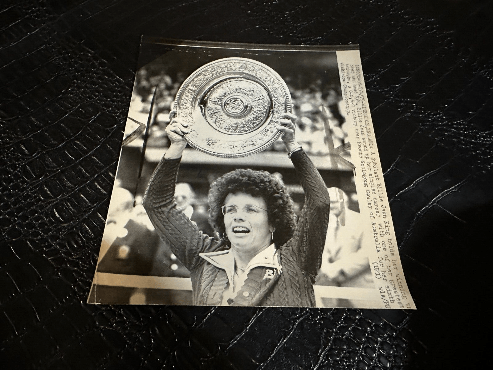 1600x1200 Vintage TENNIS 8x10 wire press photo JEAN KING (M7331) WIMBLETON