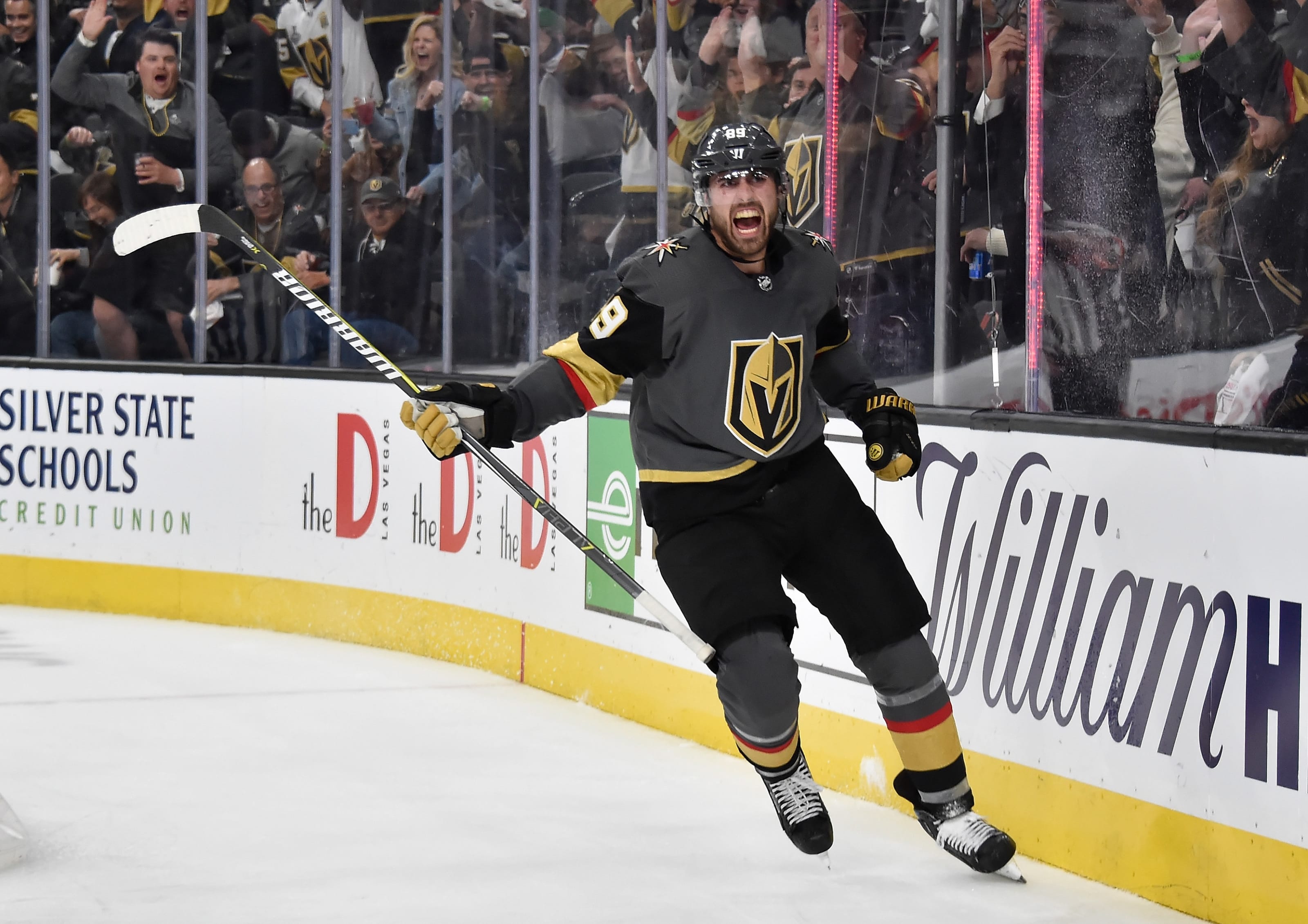 3200x2260 Vegas Golden Knights Report Card: Alex Tuch