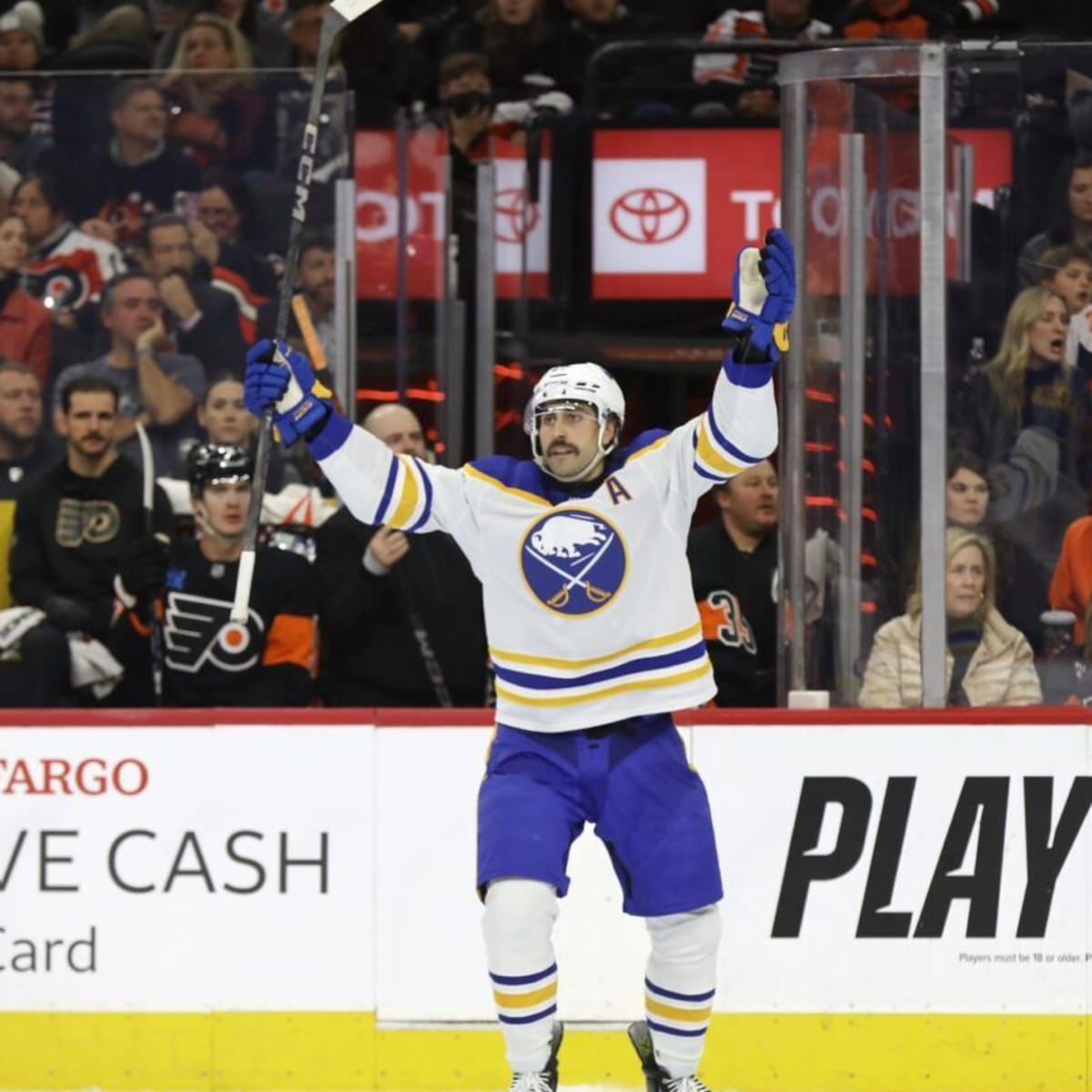 1200x1200 Buffalo Sabres 2024 25 Player Report Card: Alex Tuch