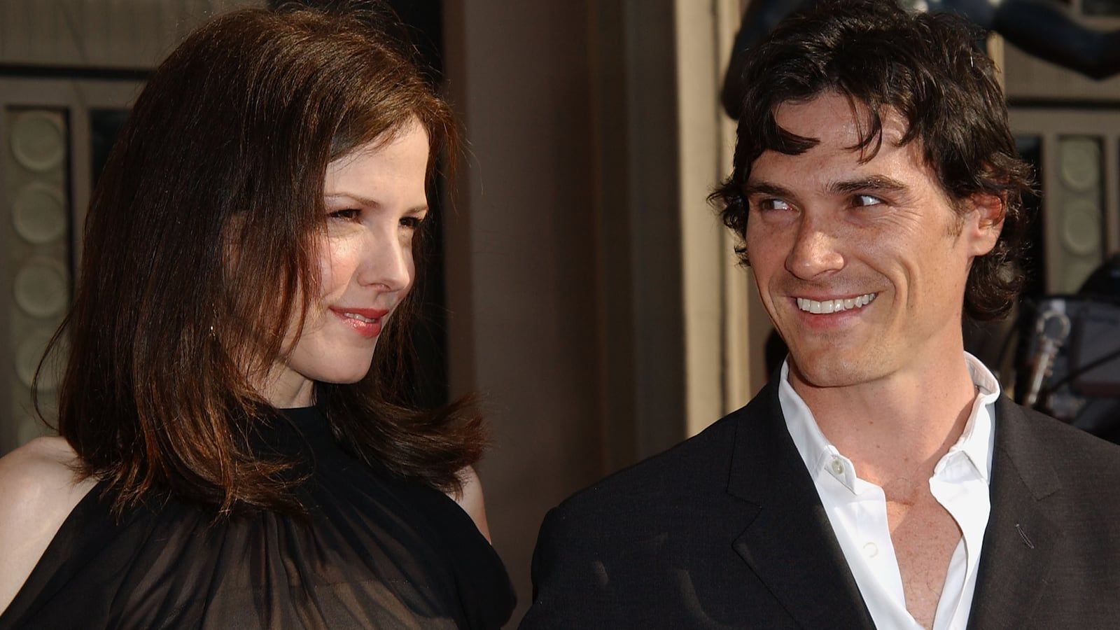 1600x900 Billy Crudup Makes Rare Comment About Controversial Split With Ex Mary Louise Parker