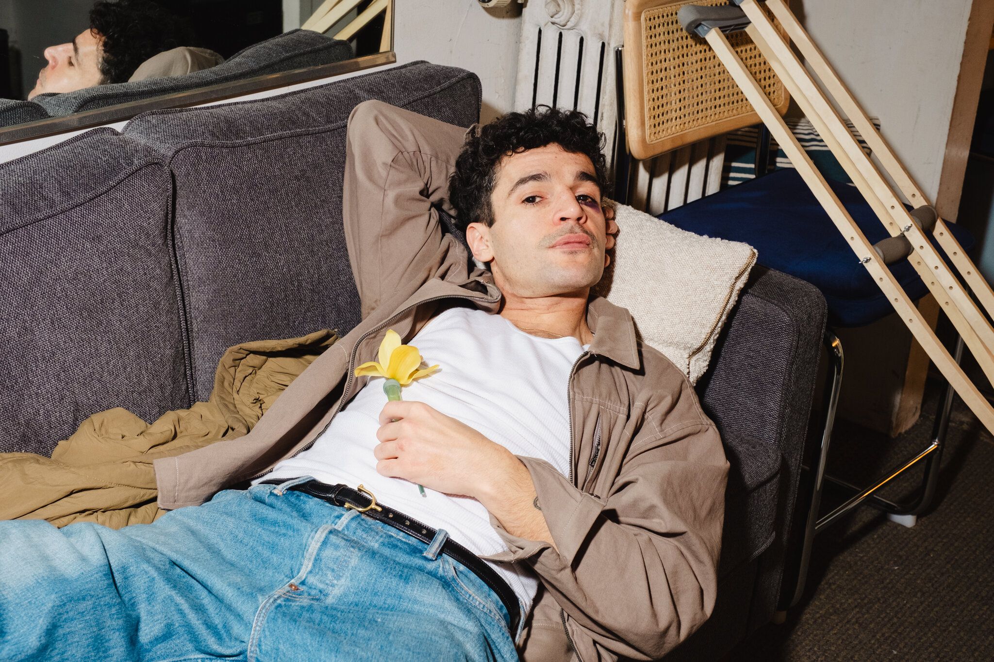 2048x1365 Covid, Crutches, Surgery: For Christopher Abbott the Show Somehow Went On