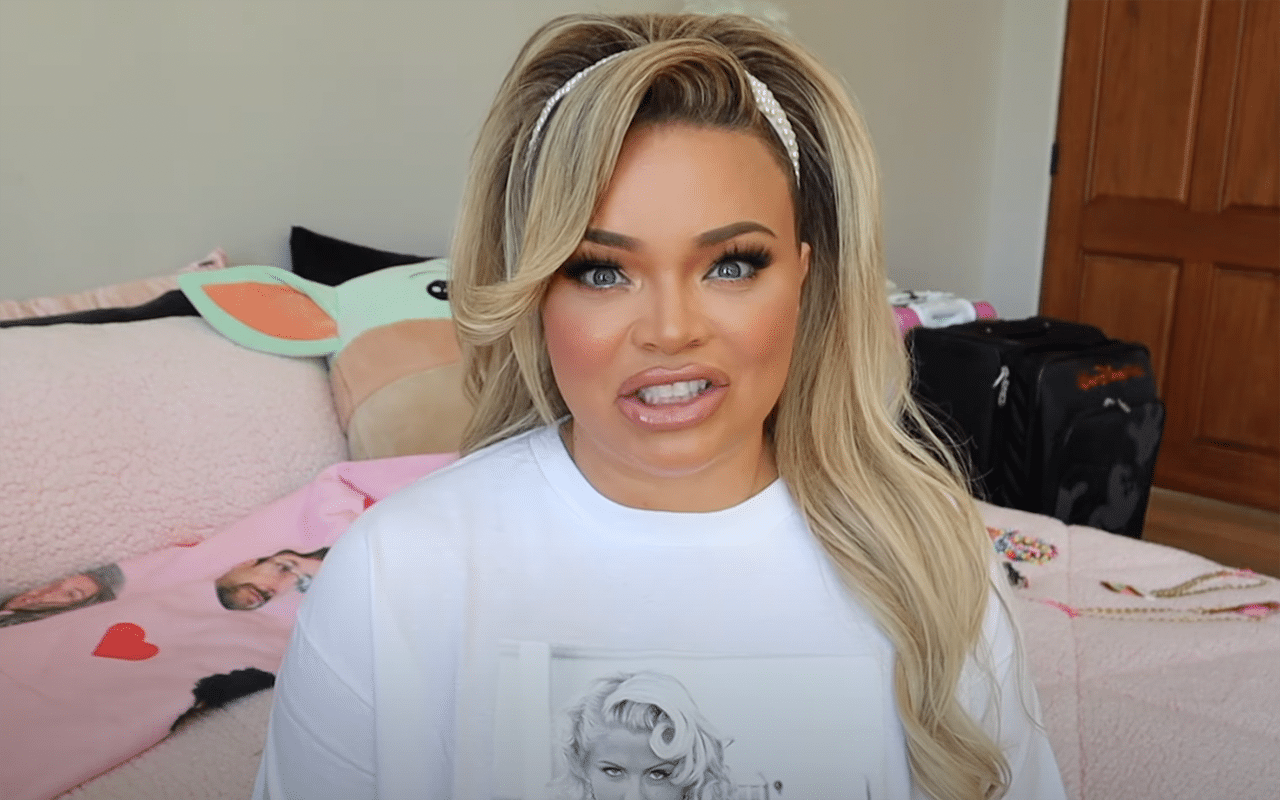 1280x800 Trisha Paytas Wallpaper