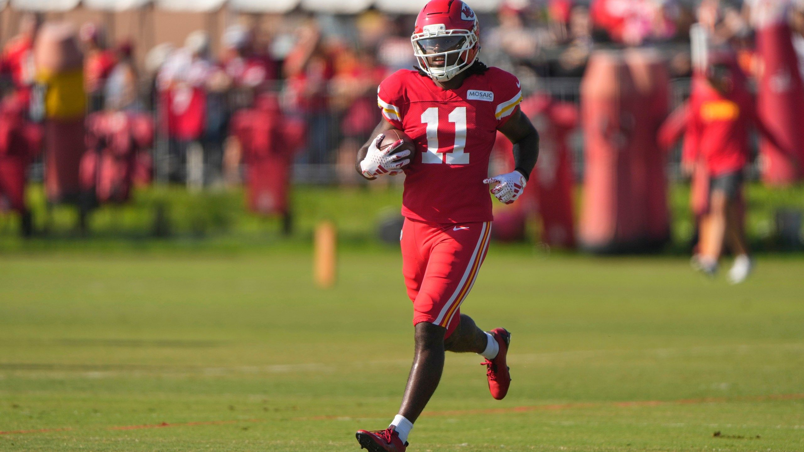 2560x1440 Chiefs Brace For Rashee Rice's Six Game Suspension With Deep Wide Receiver Roster