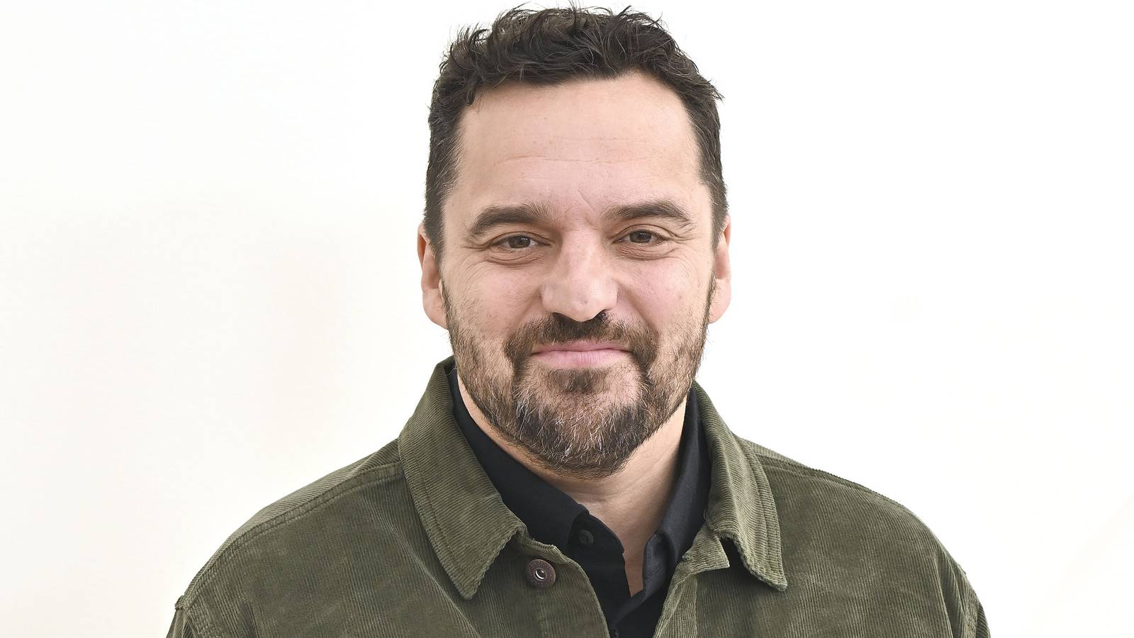 1600x900 New Girl's Jake Johnson Officially Returns to Network TV With New Crime Series