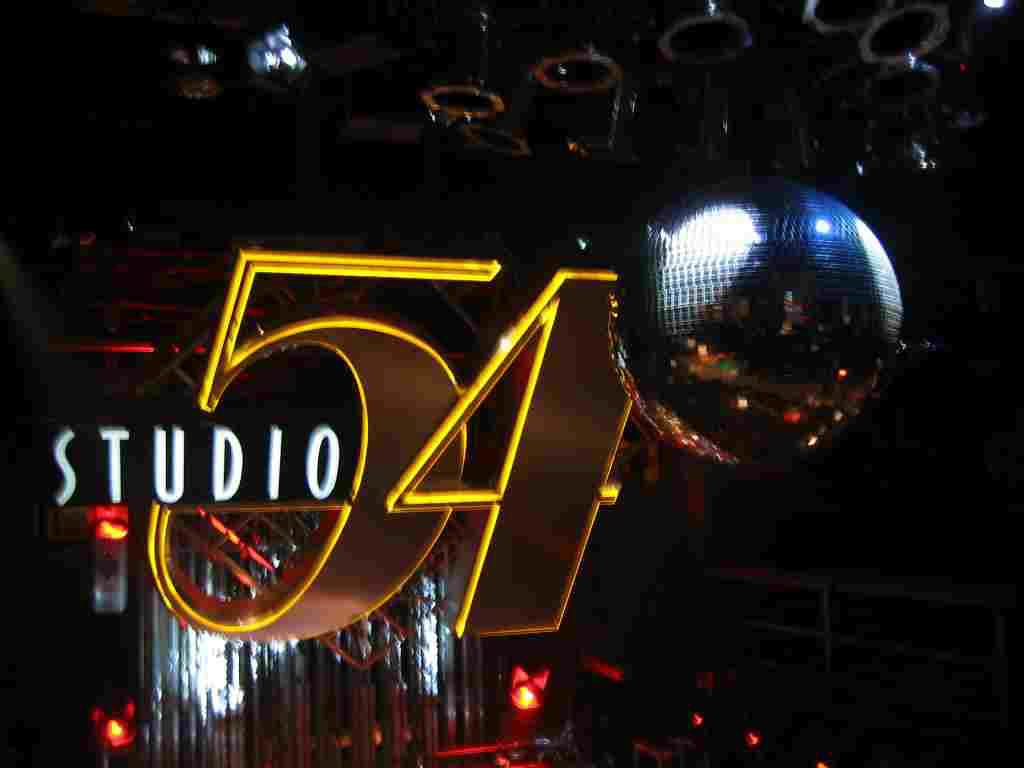 1024x768 STUDIO 54 DISCO IN NEW YORK, THE MAJESTY OF THE LATE 70s