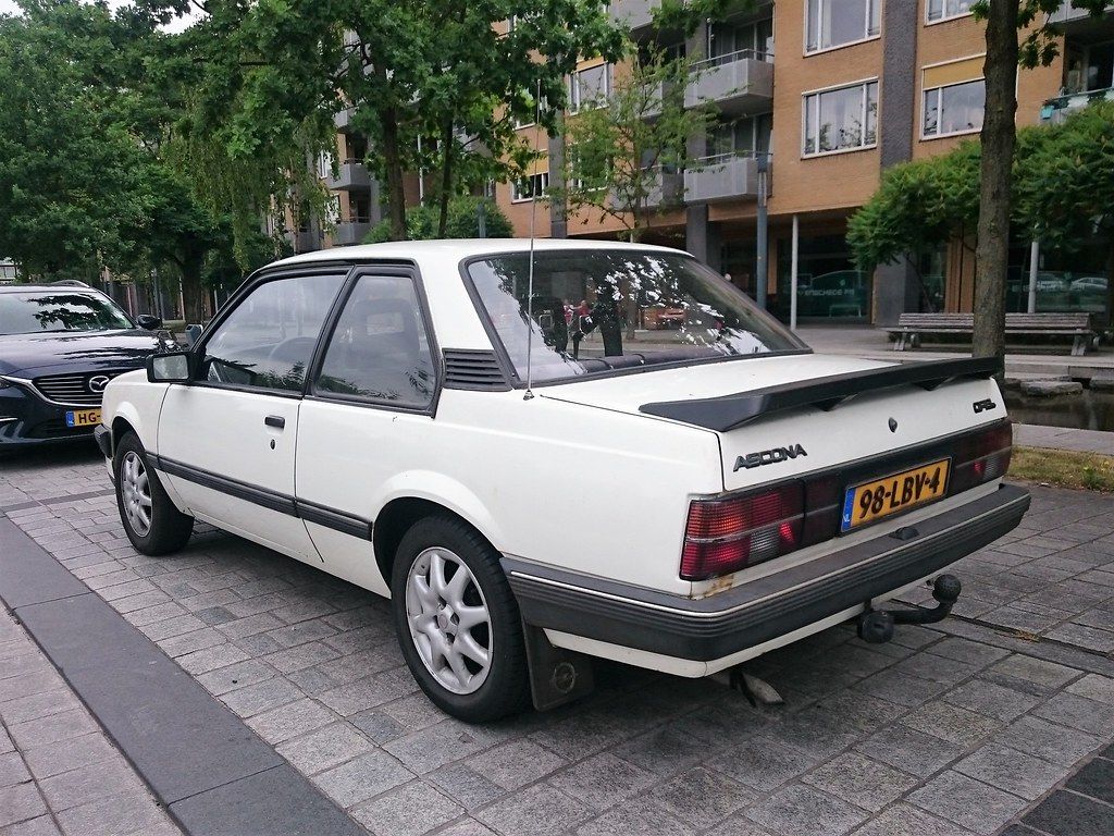 1024x768 Opel Ascona C 1.3 2d 1984 (98 LBV 4)