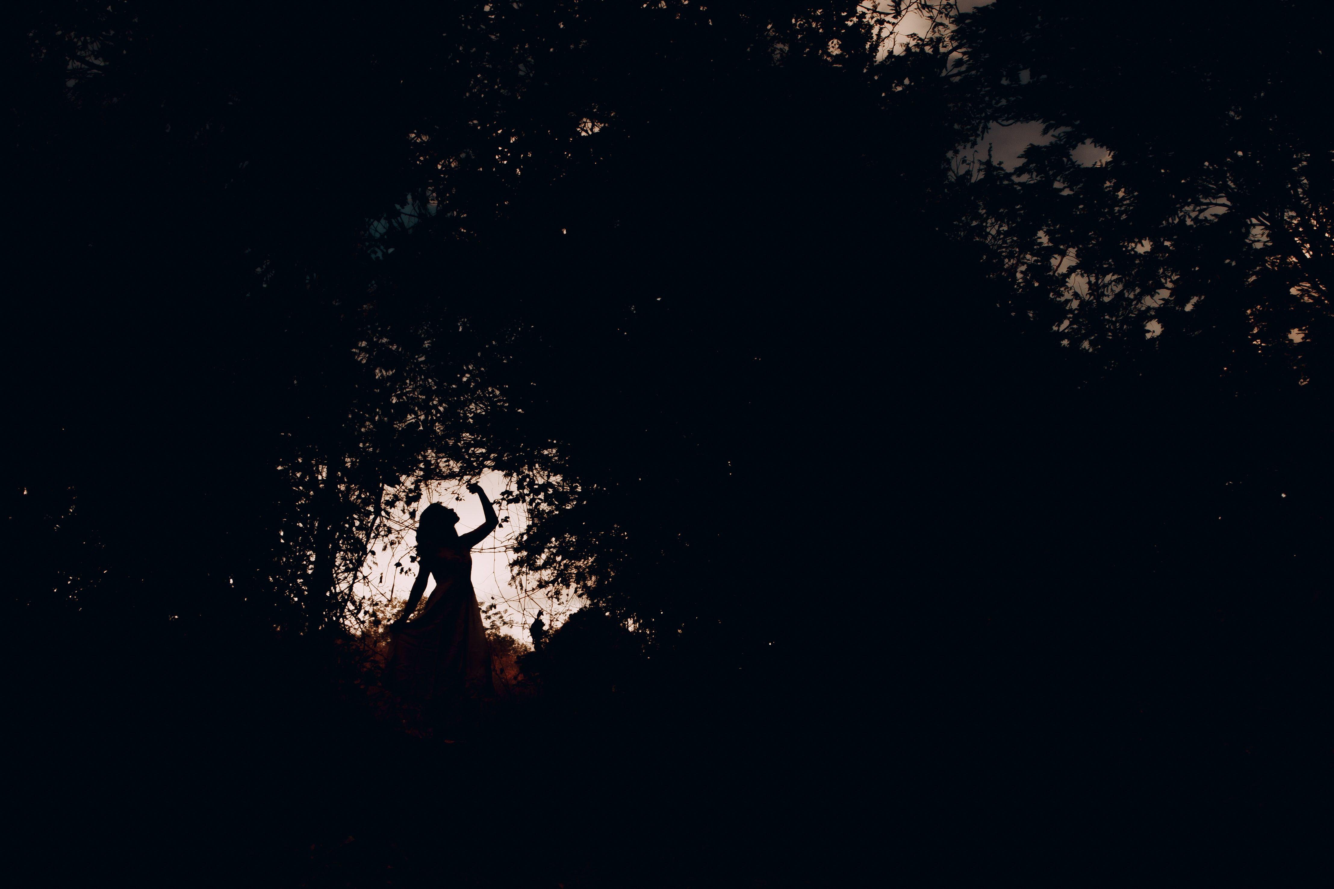 4431x2954 Silhouette Women Dancing 4k 4000x3000 Resolution HD 4k