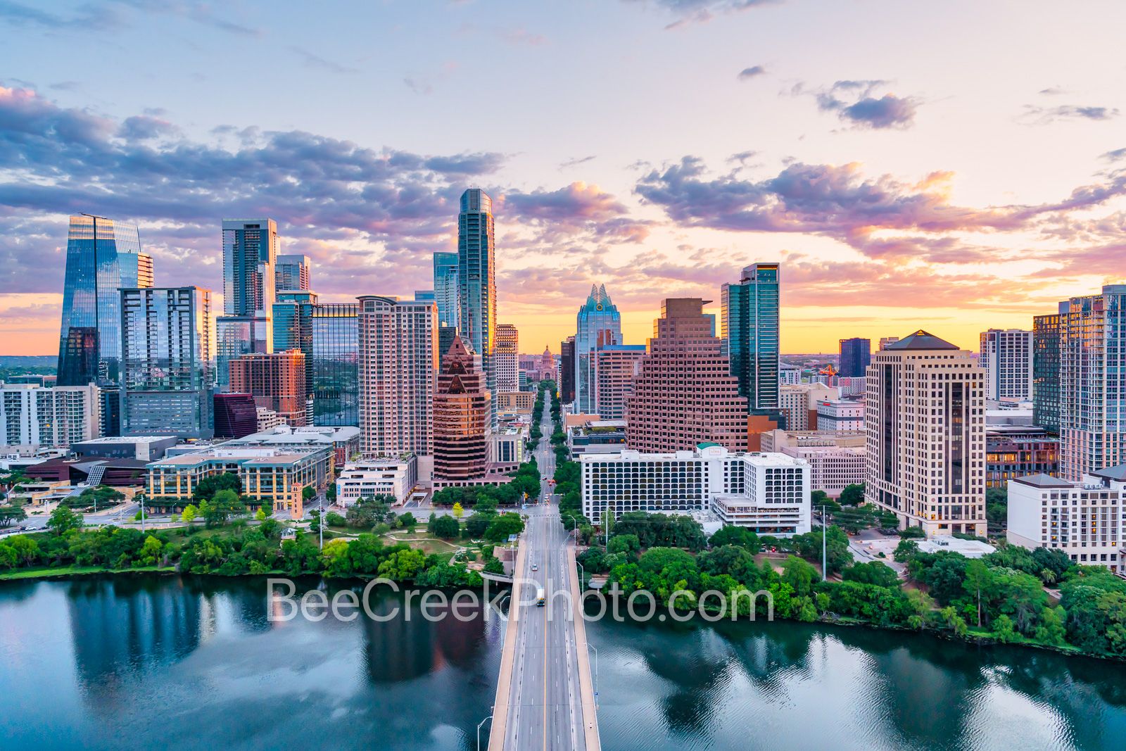 1600x1067 Austin Skyline Colorful Sunrise