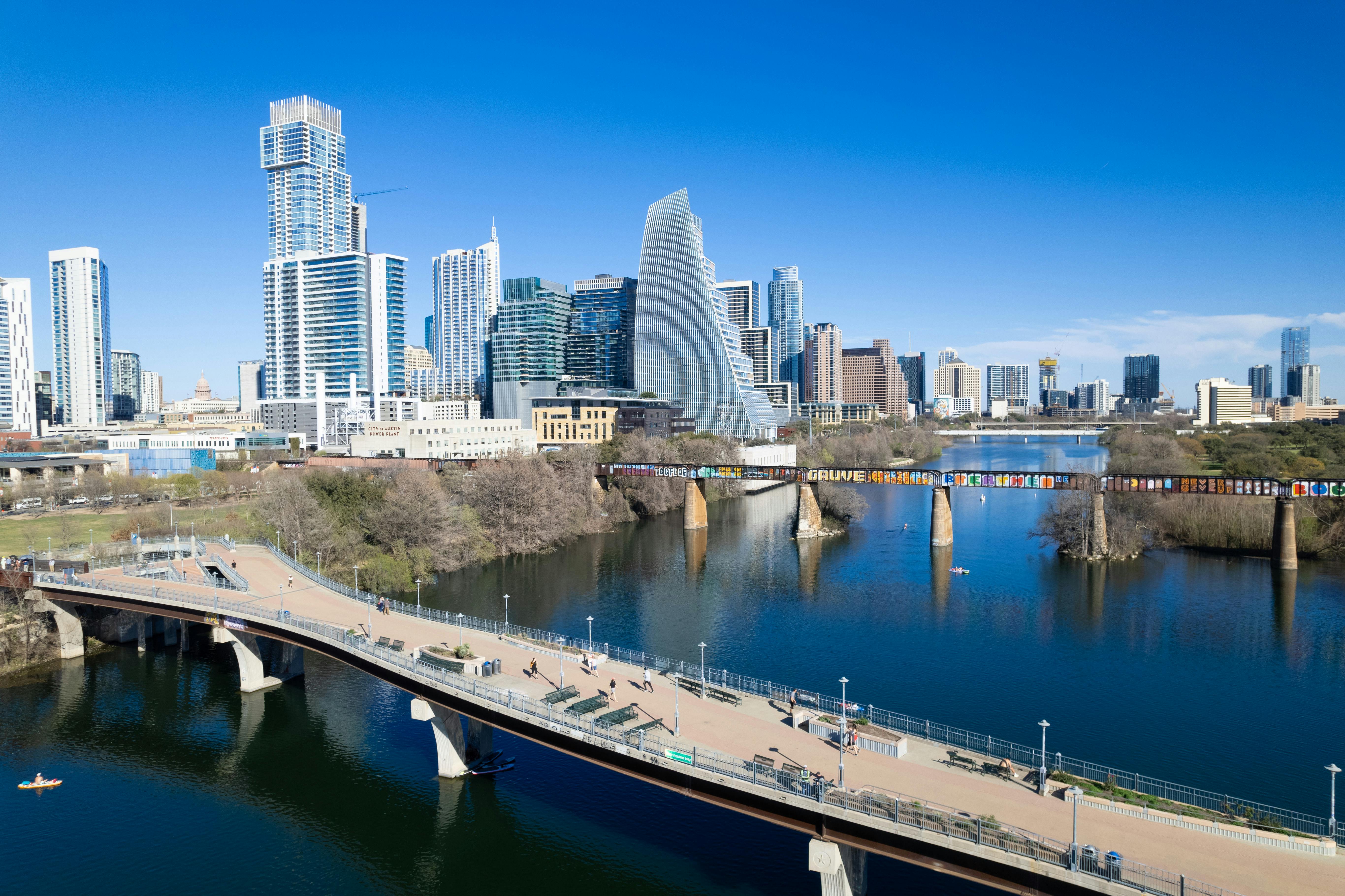 5464x3640 Bridges by the River in Austin · Free