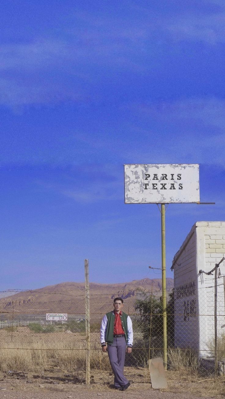 736x1308 Kevin kaarl