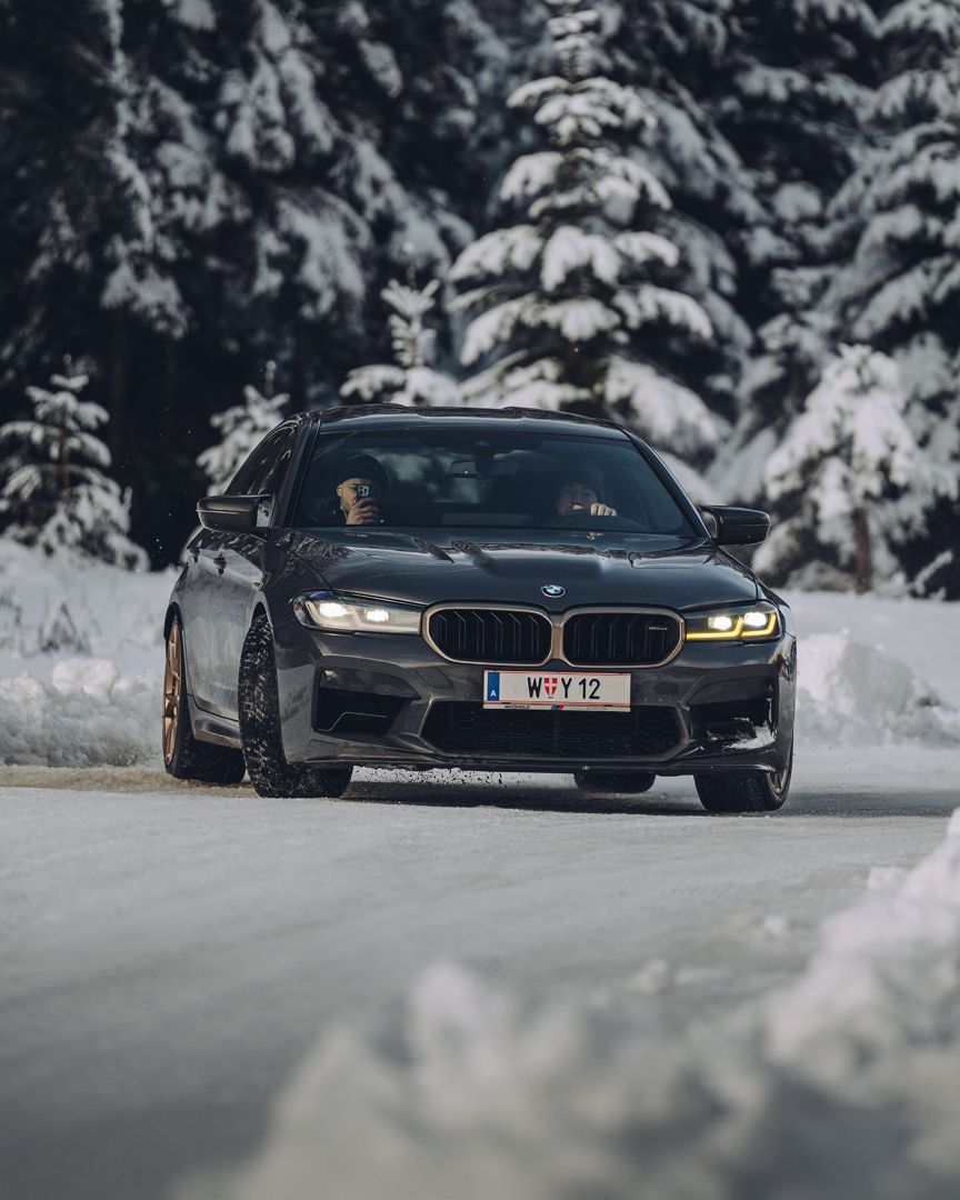864x1080 ECR M5 CS (F90) details