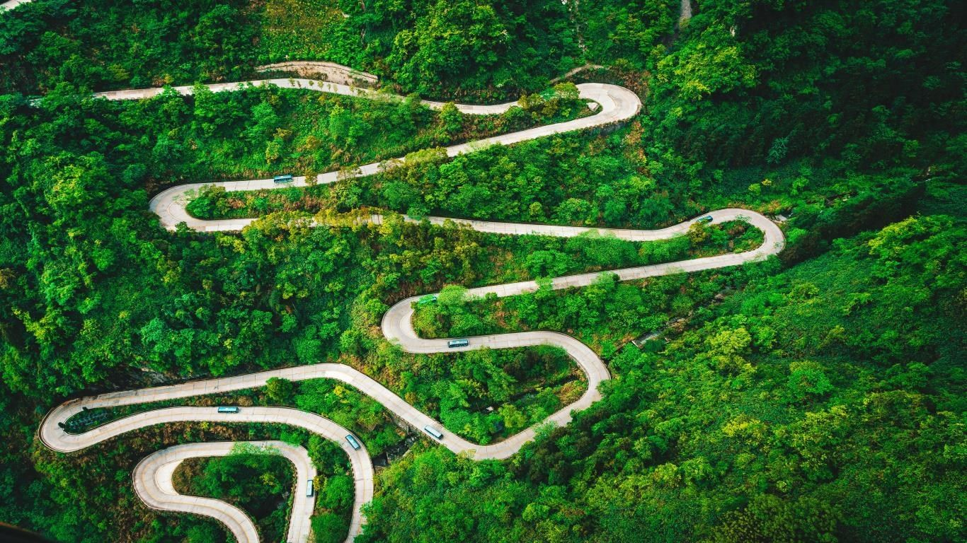 1366x768 Winding Roads download and install on Windows