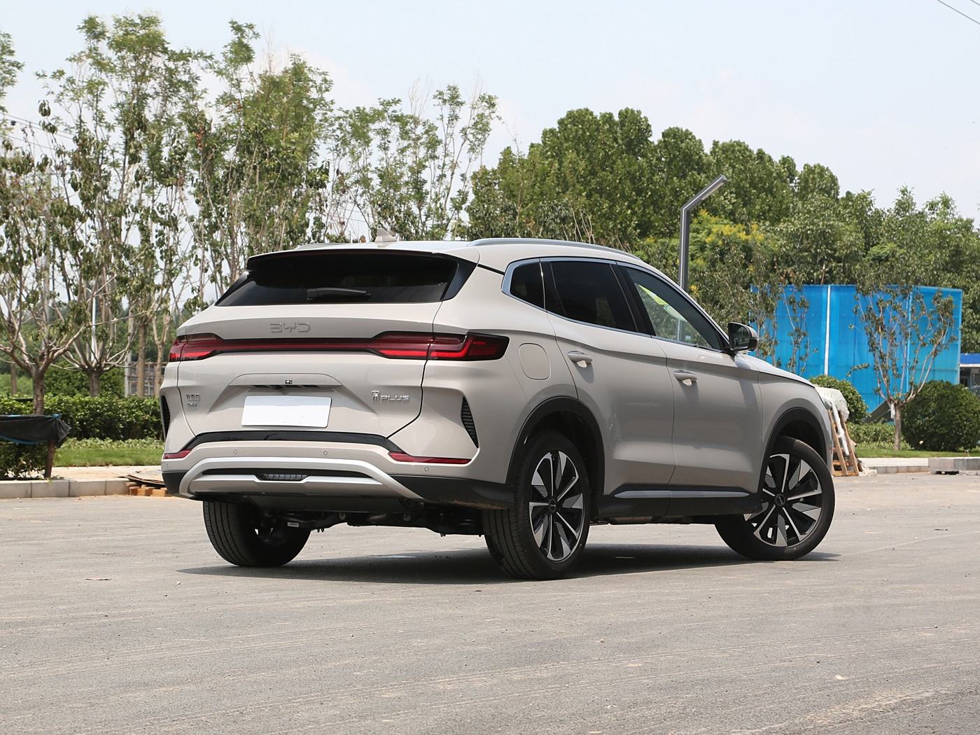 1400x1050 How to Choose the Best BYD Song Plus: A Complete Buying Guide