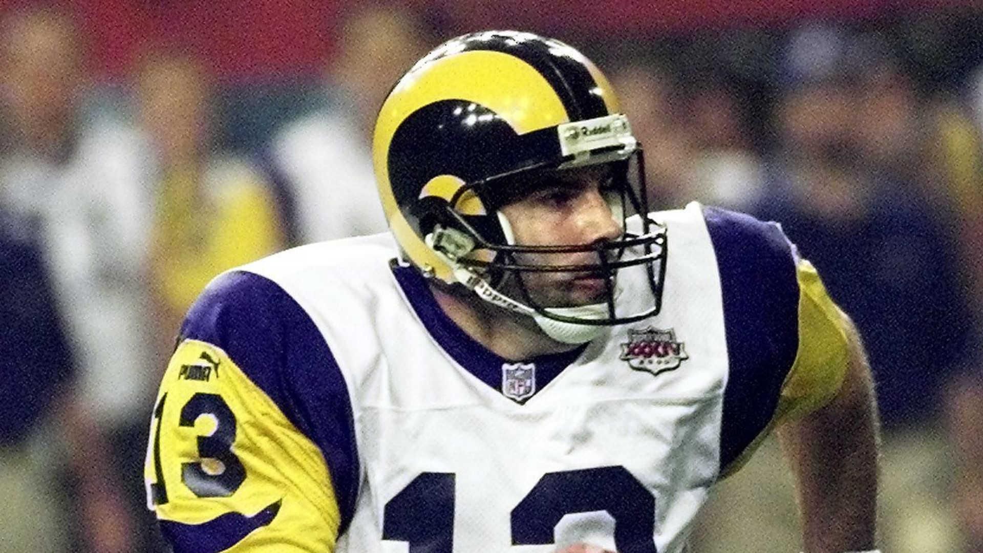1920x1080 First look at Kurt Warner's biopic surfaces, and the internet cracks jokes: 'Is this an SNL parody?'