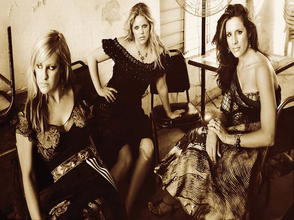 1024x768 Dixie Chicks The Poster Black and White Poster 16x24