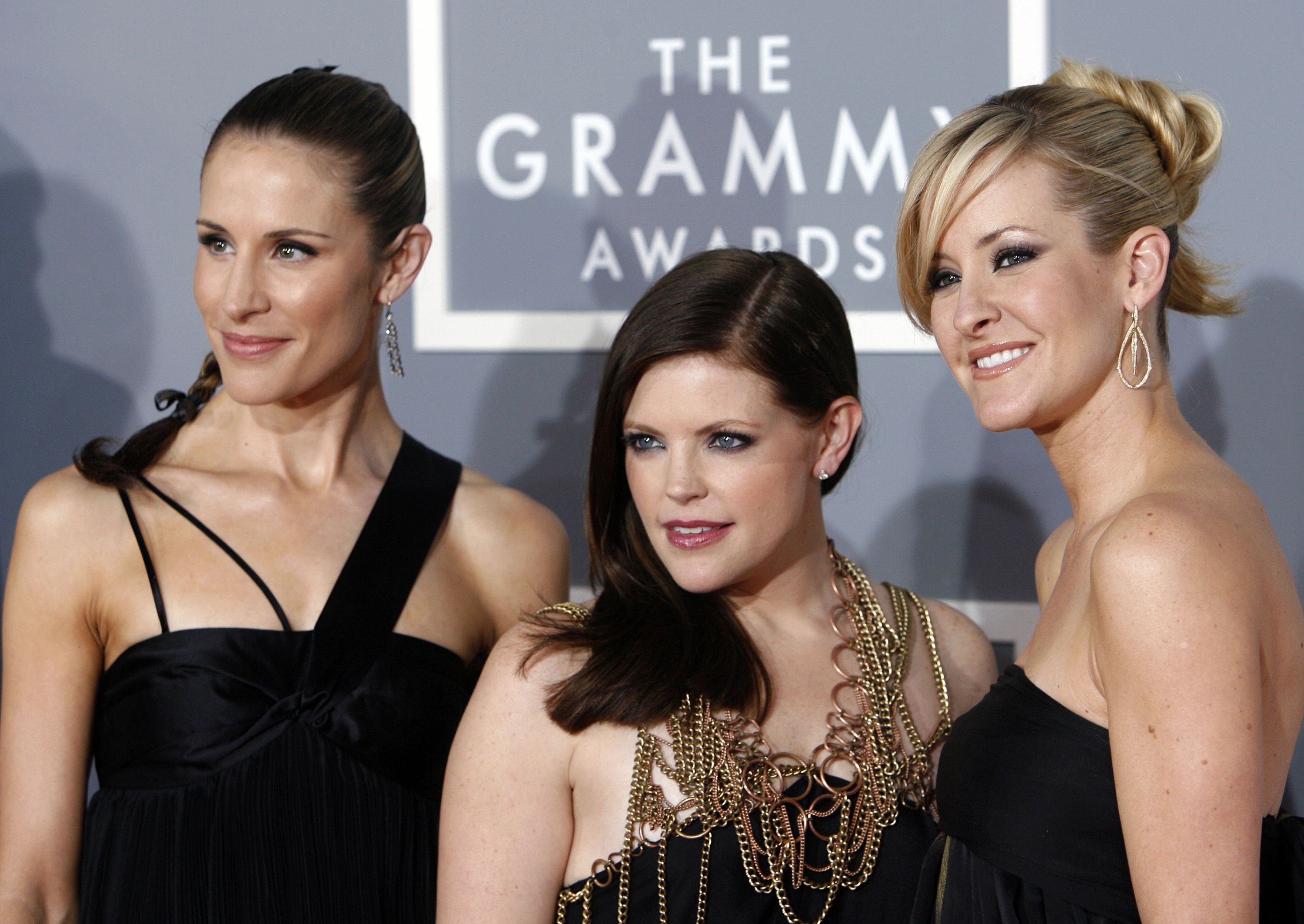 3000x2127 The Dixie Chicks officially change their name to The Chicks