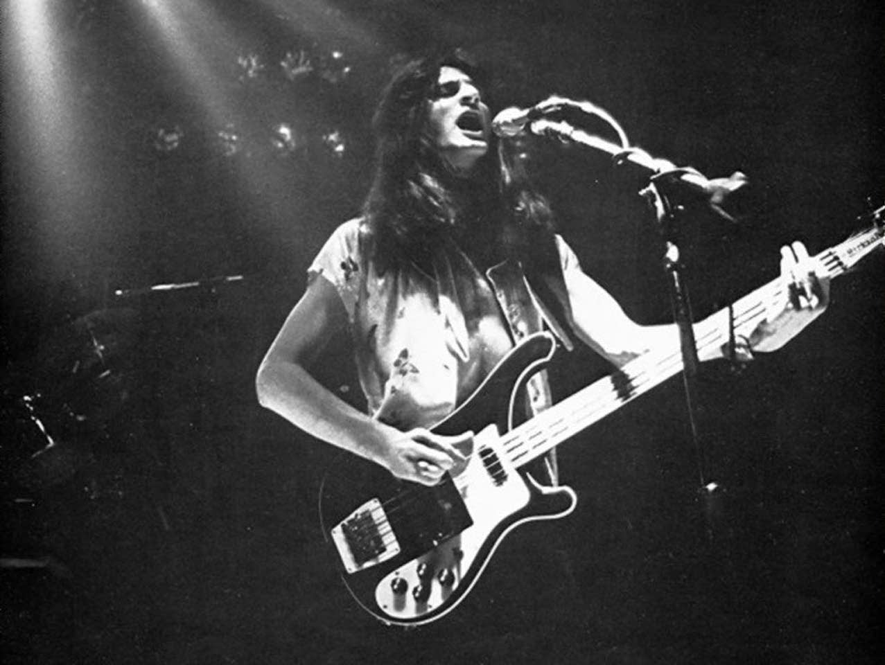 1277x960 Today in Music History: Happy Birthday Geddy Lee!