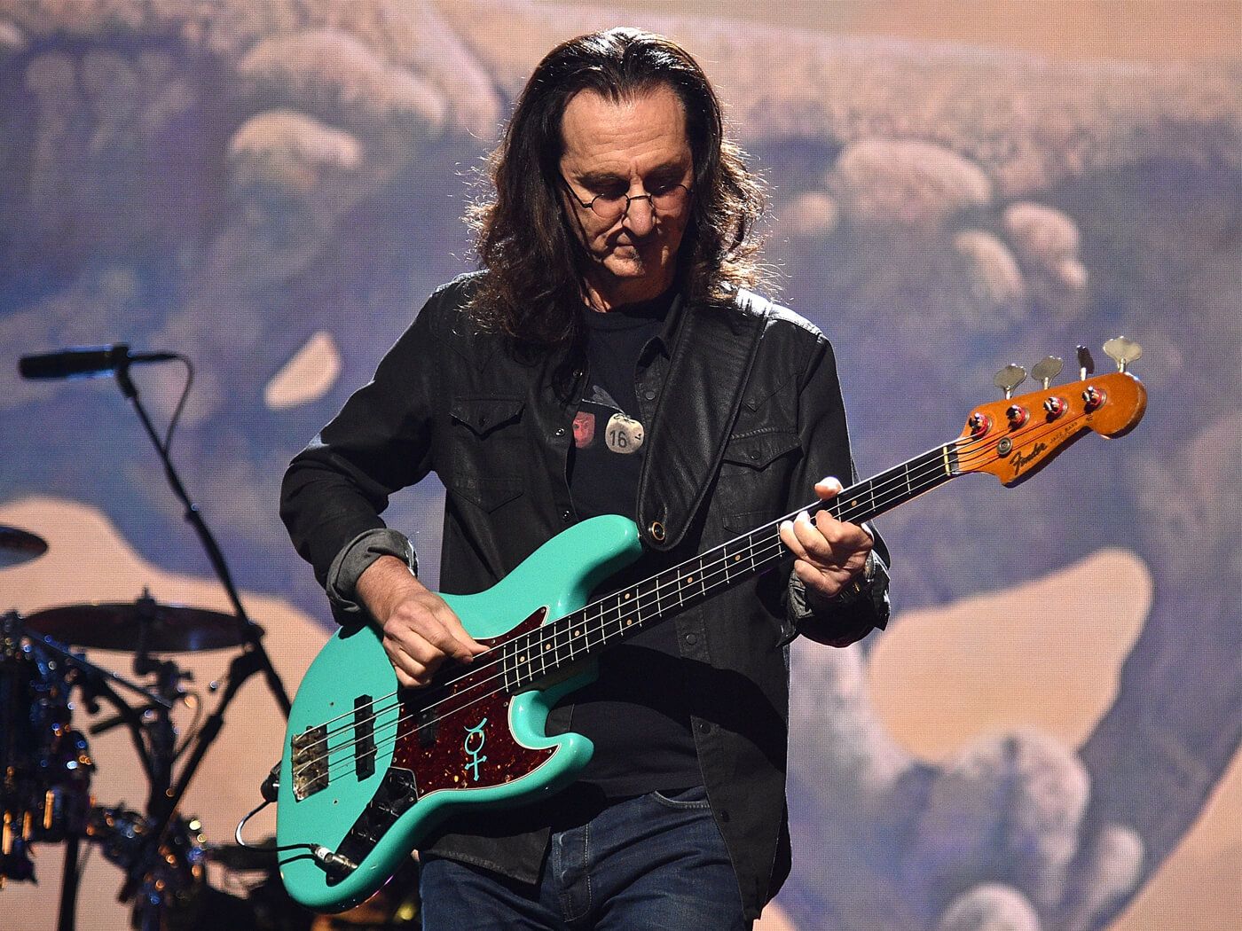 1400x1050 Geddy Lee of Rush to auction six guitars from his private collection