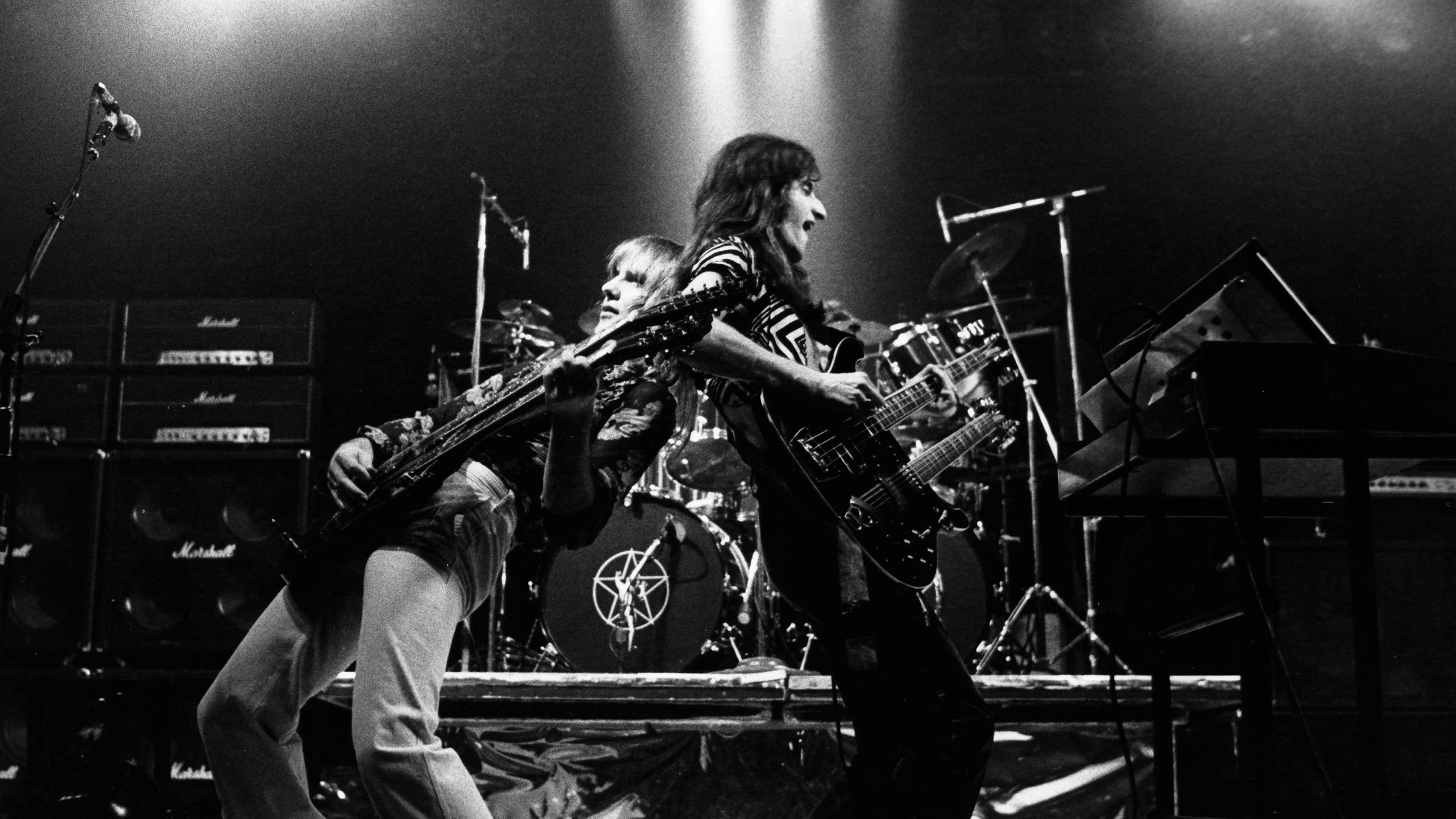 2560x1440 Fly by Night': Rush's 1976 Single Isn't Loved by Geddy Lee's Journal
