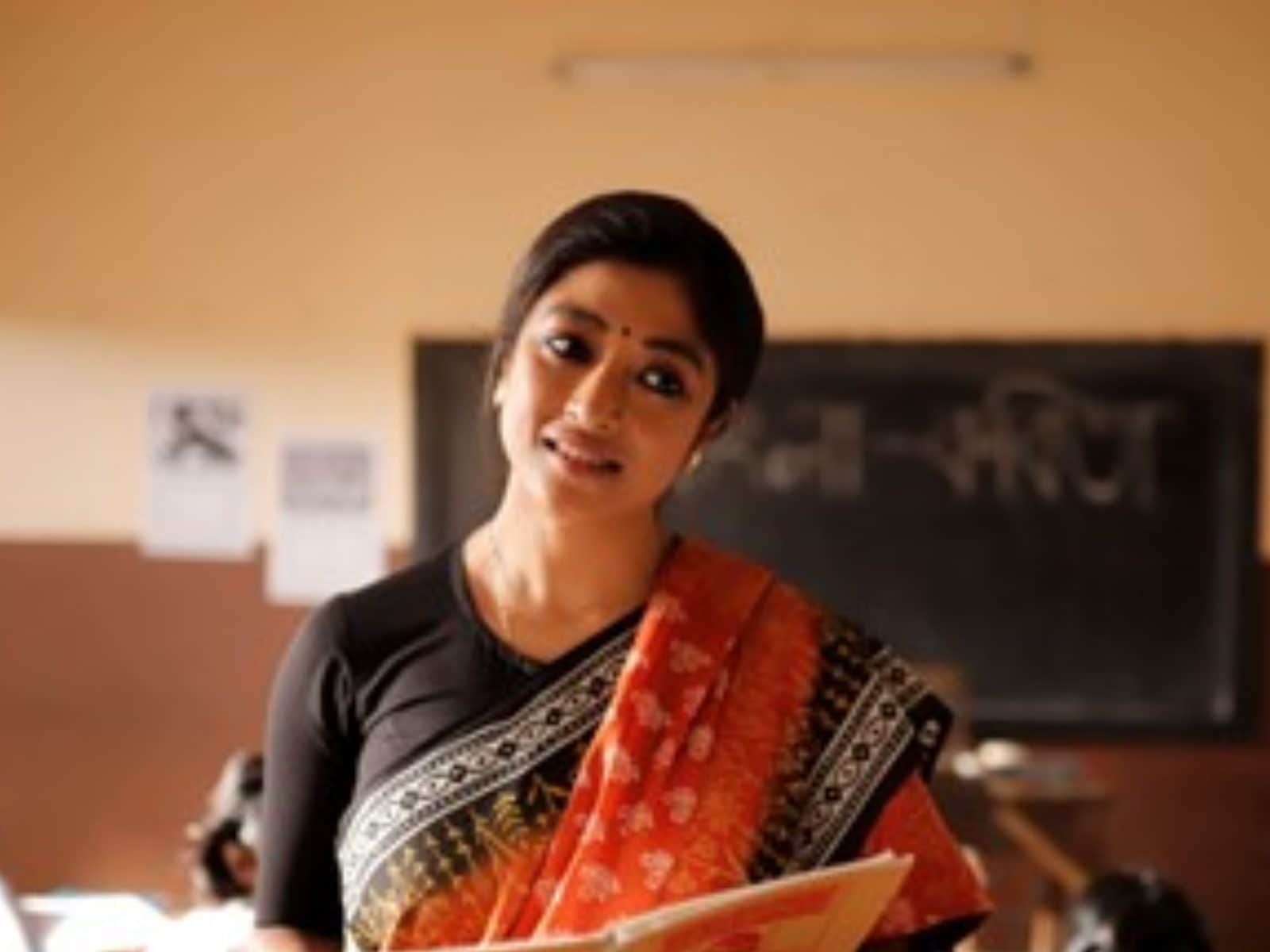 1600x1200 Chhaad -The Terrace: Paoli Dam Starrer Premieres At Kolkata International Film Festival After Europe