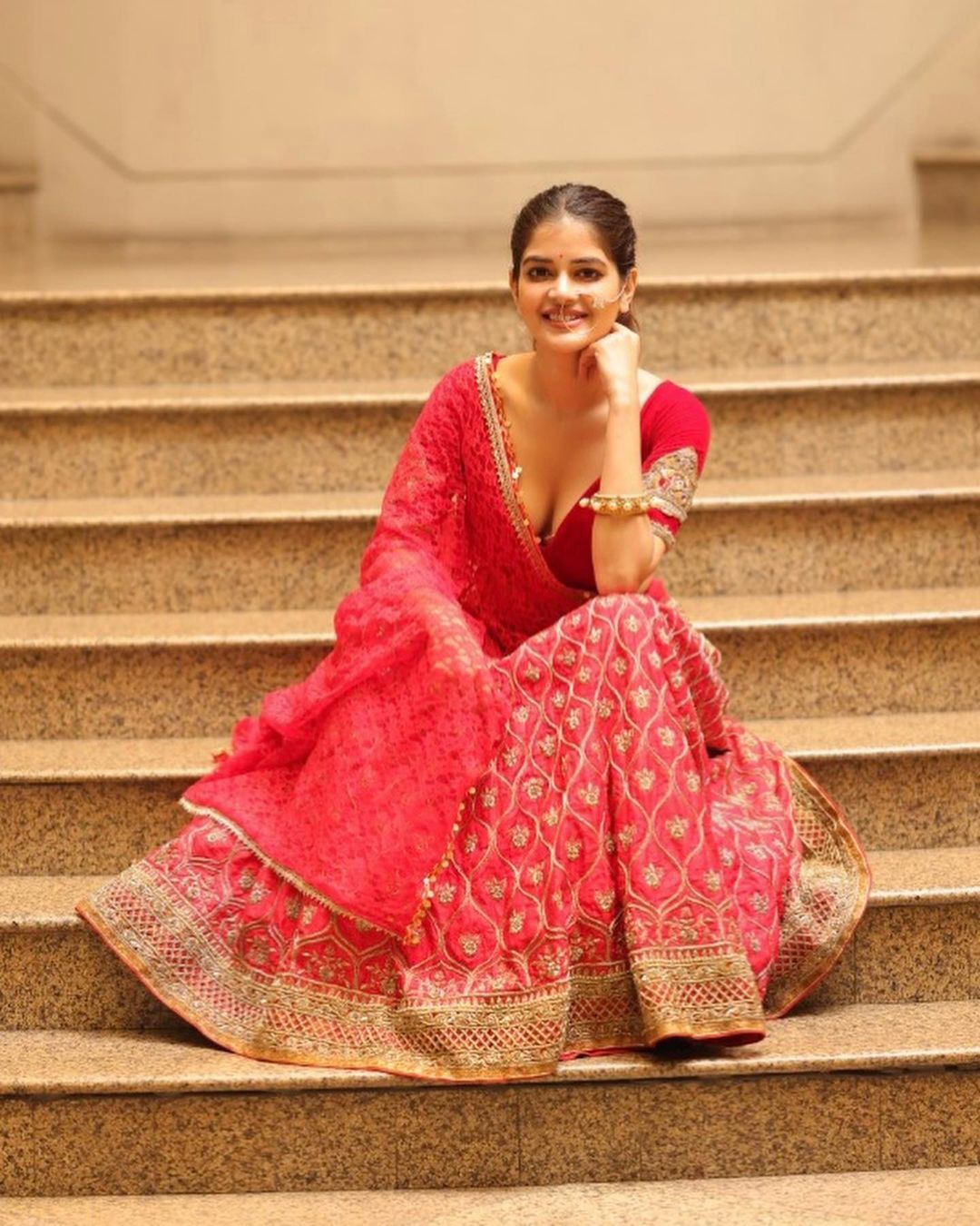 1080x1350 Madhumita Sarcar beautiful actress in red colour dress PLUS GOLD size image, Film stills, South Actress wallpaper, Actress hq gallery
