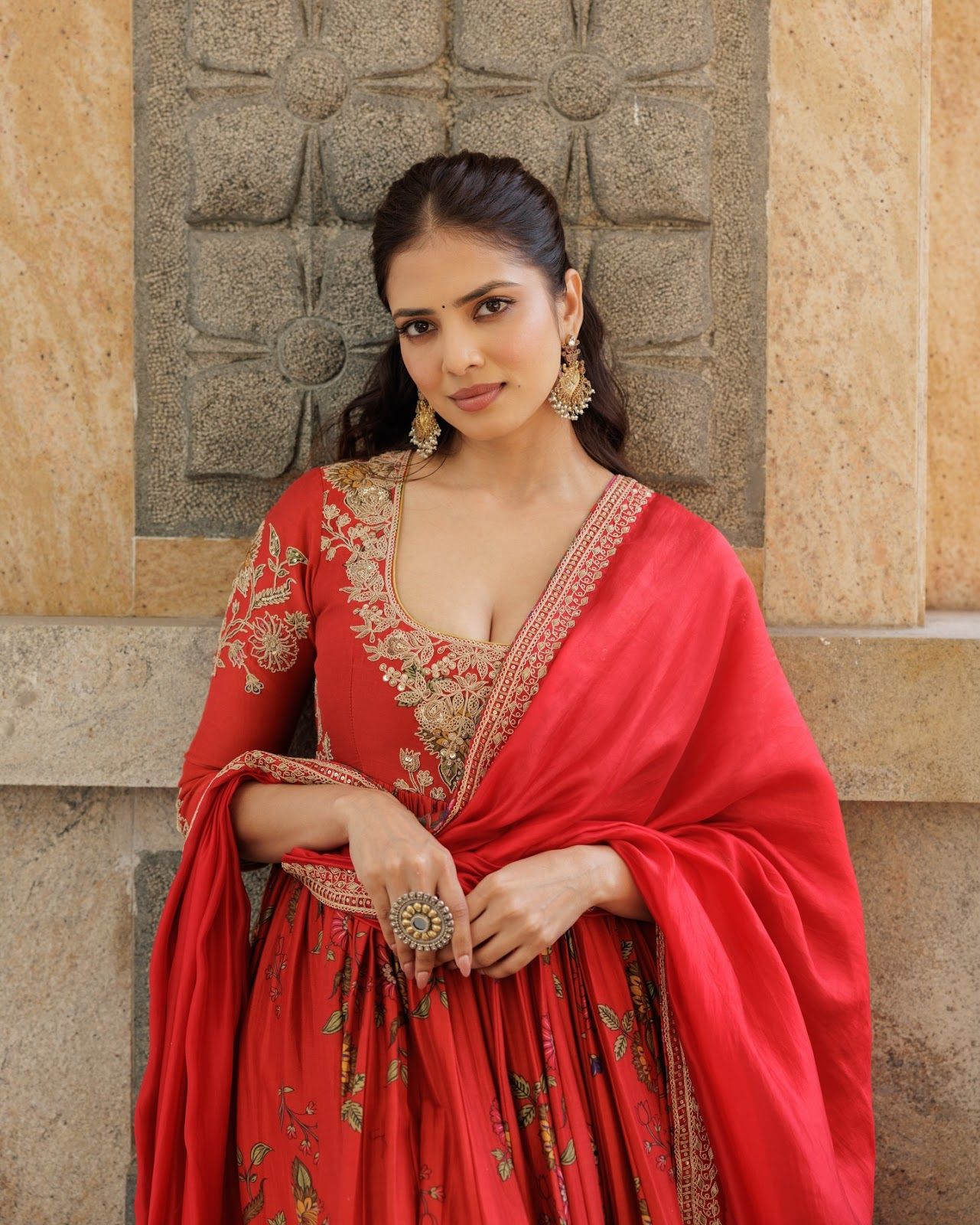 1281x1600 Madhumita Sarcar beautiful actress in red colour dress PLUS GOLD size image, Film stills, South Actress wallpaper, Actress hq gallery
