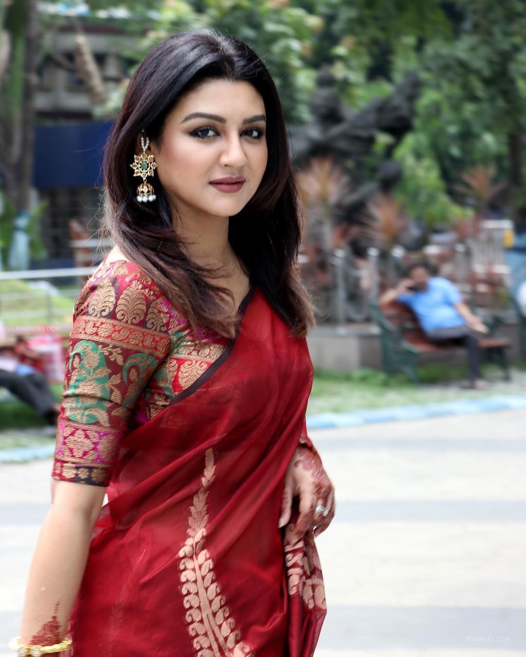 1080x1350 Jaya Ahsan Wallpaper