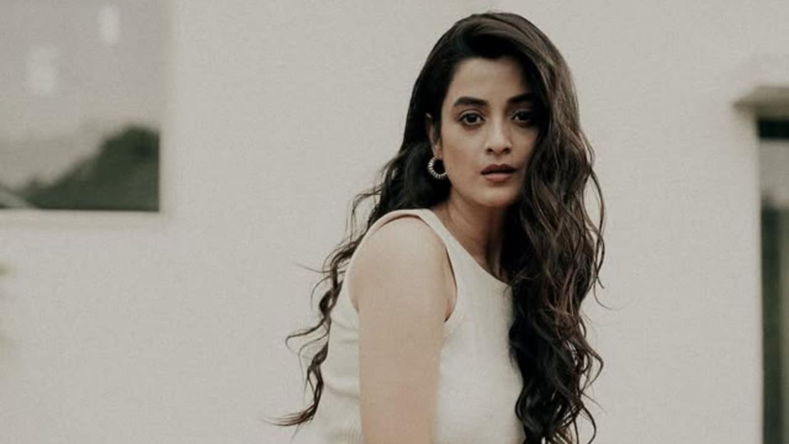 1600x900 Exclusive: Metro In Dino's Darshana Banik talks about sharing screen space with Anupam Kher and Neena Gupta, says 'was no less than a dream come true'