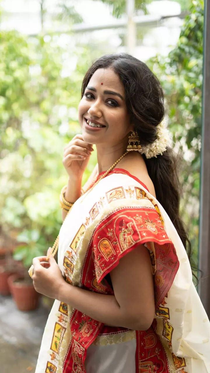 720x1280 best ethnic looks of Sohini Sarkar. Times of India