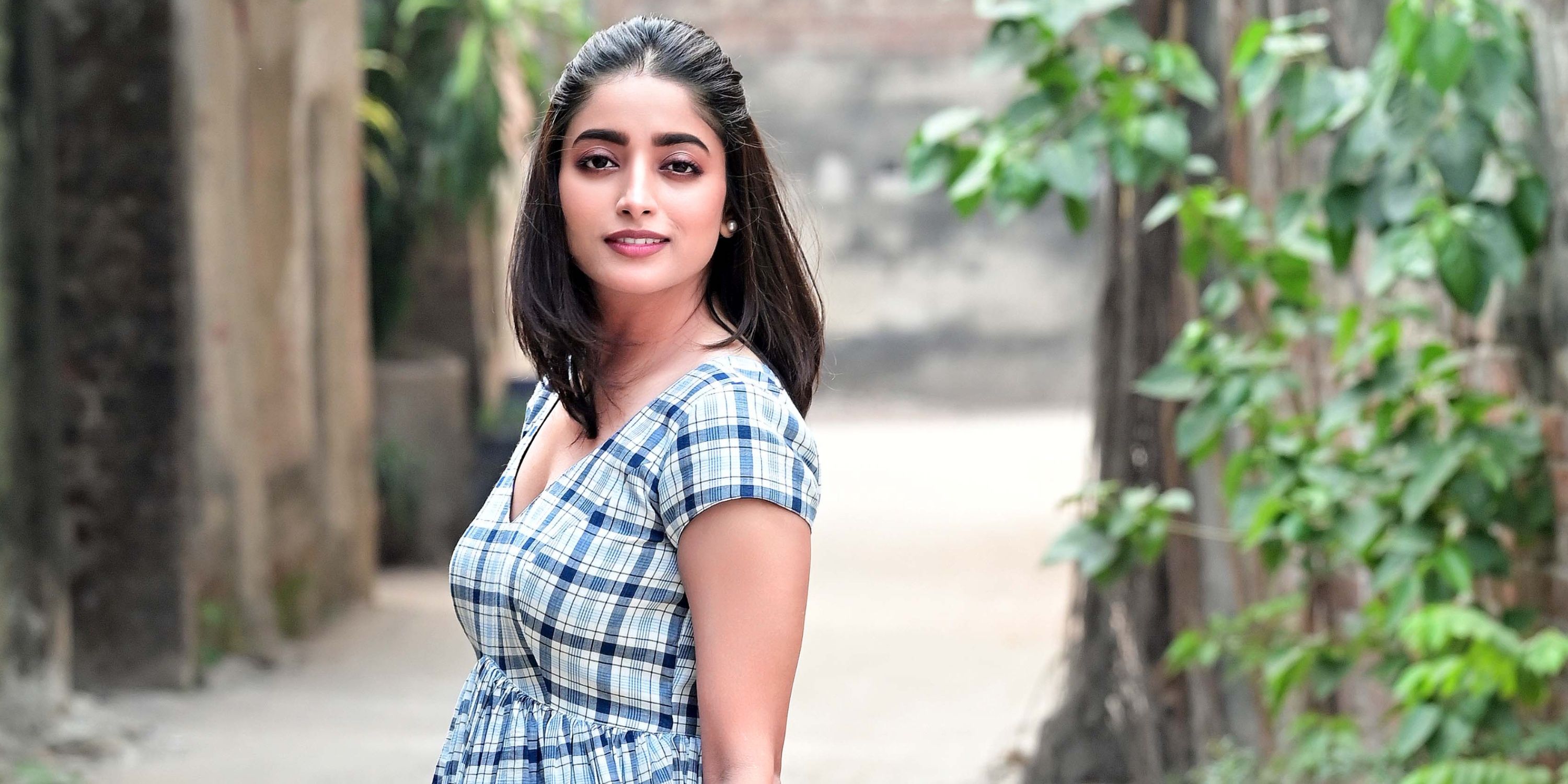 3000x1500 Ishaa Saha talks about ghosts, falling in love with a hotel and Friday film Check In Cheque Out