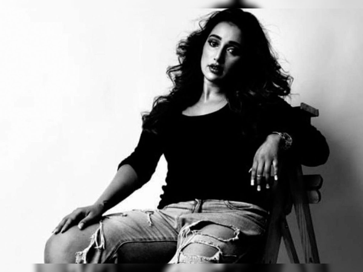 1200x900 actor Sayantika Banerjee who joined TMC Know All about her. नुसरत जहां को टक्कर दे रही हैं TMC की नई कैंडिडेट- देखें PHOTOS. Hindi News
