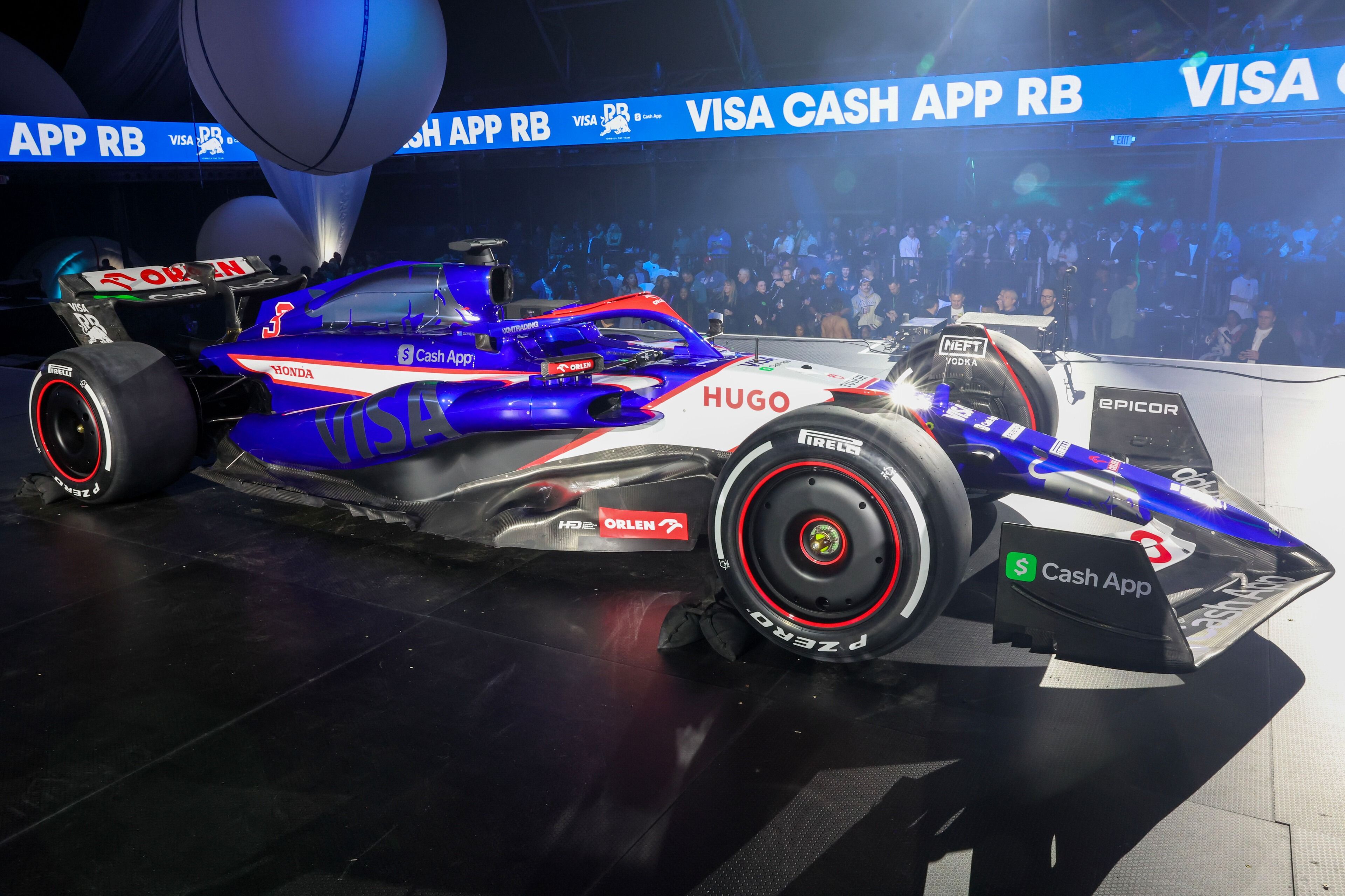 3840x2560 VCARB 01 F1 Car Launch Photo