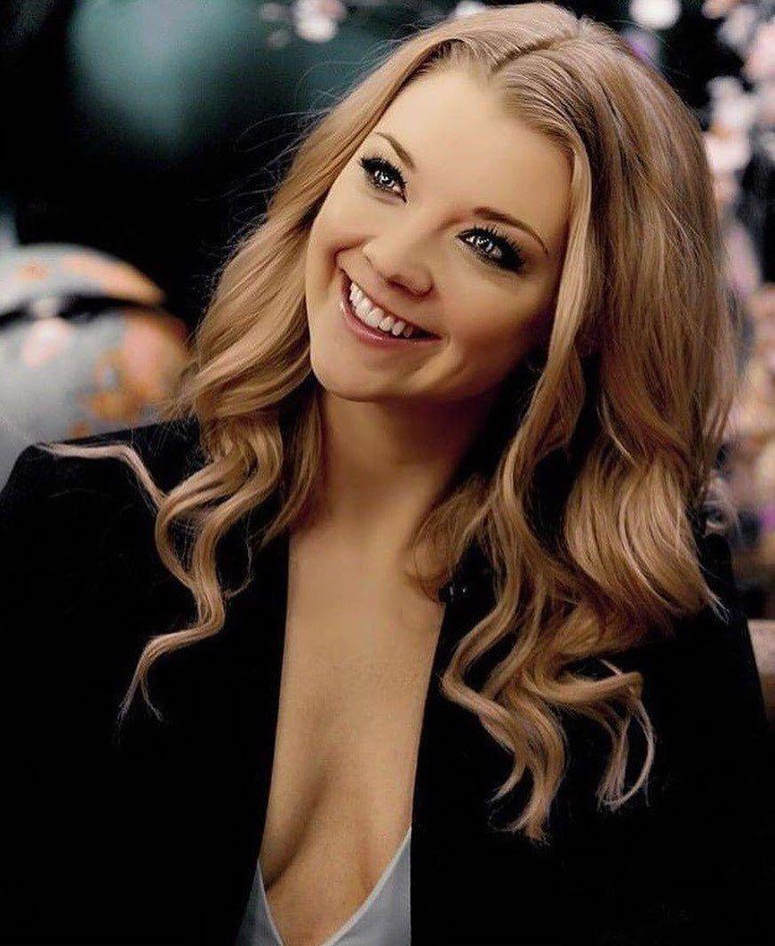 872x1064 Natalie Dormer
