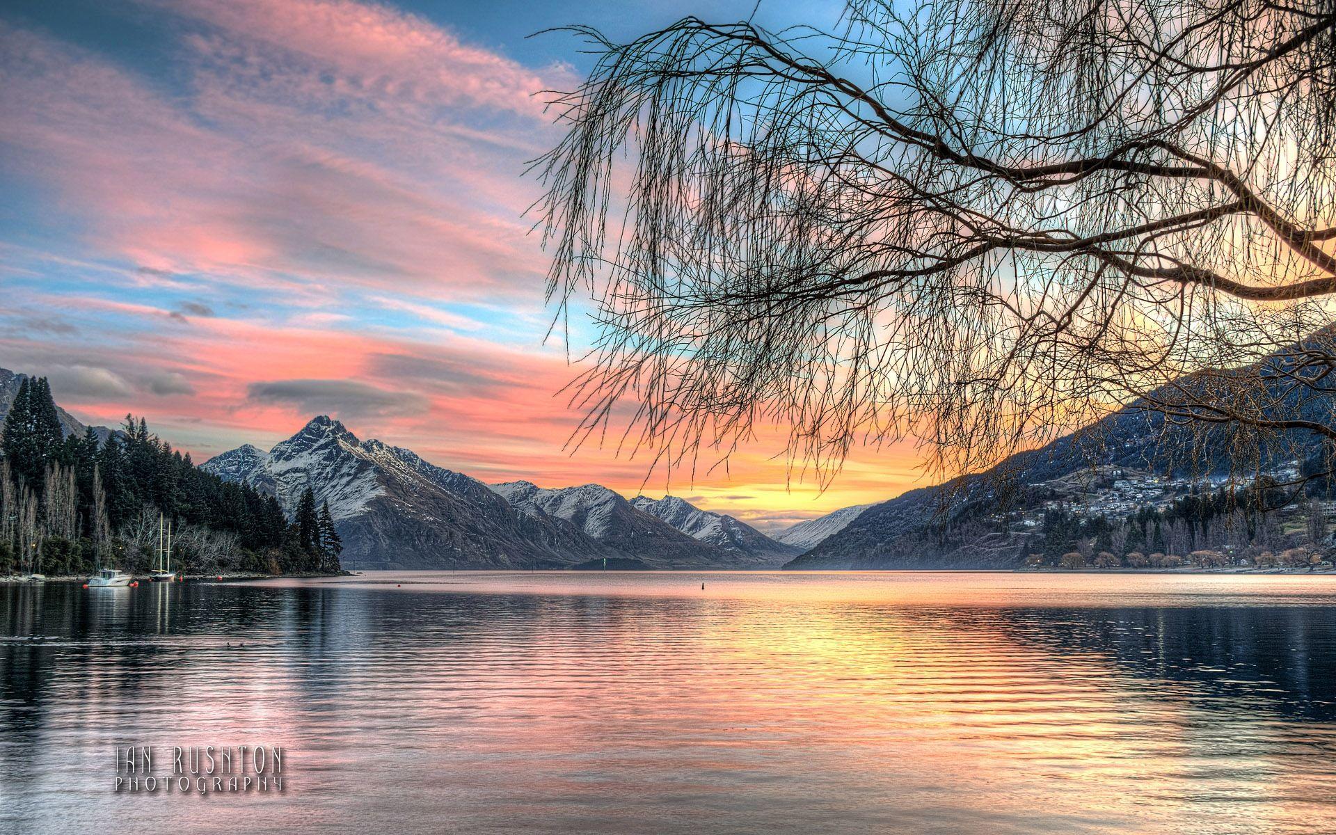 1920x1200 Windows 8 theme wallpaper: Queenstown, New Zealand