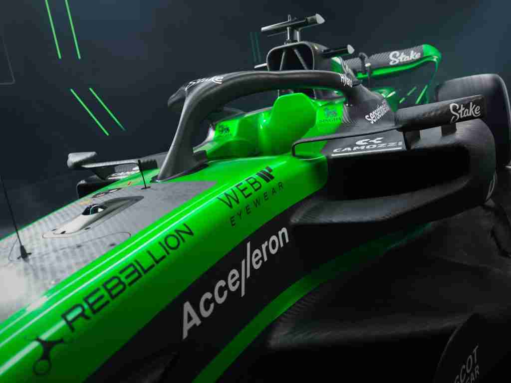 1024x768 Stake F1 Team unveils groundbreaking C44 in London