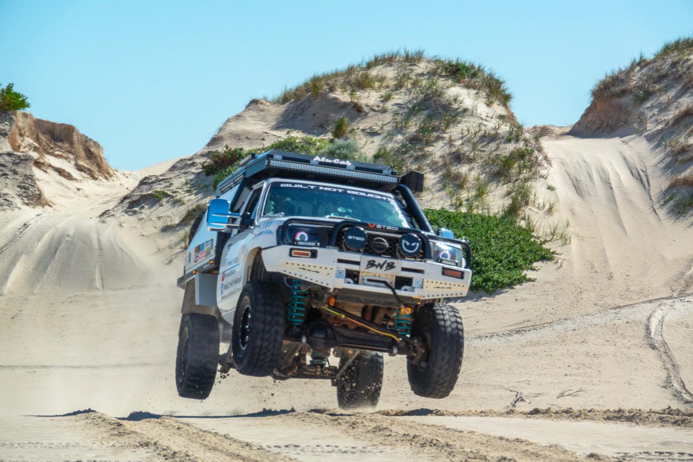 1400x933 Nissan Patrol GU Series, Modified