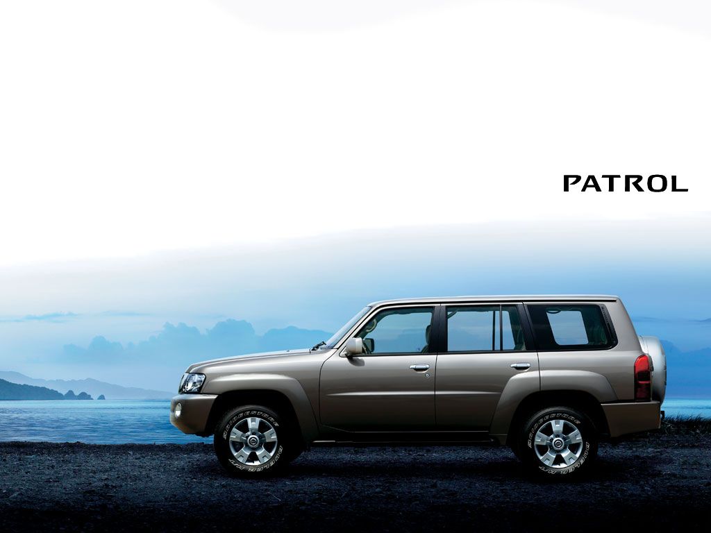 1024x768 Nissan Patrol Super Safari Wallpaper