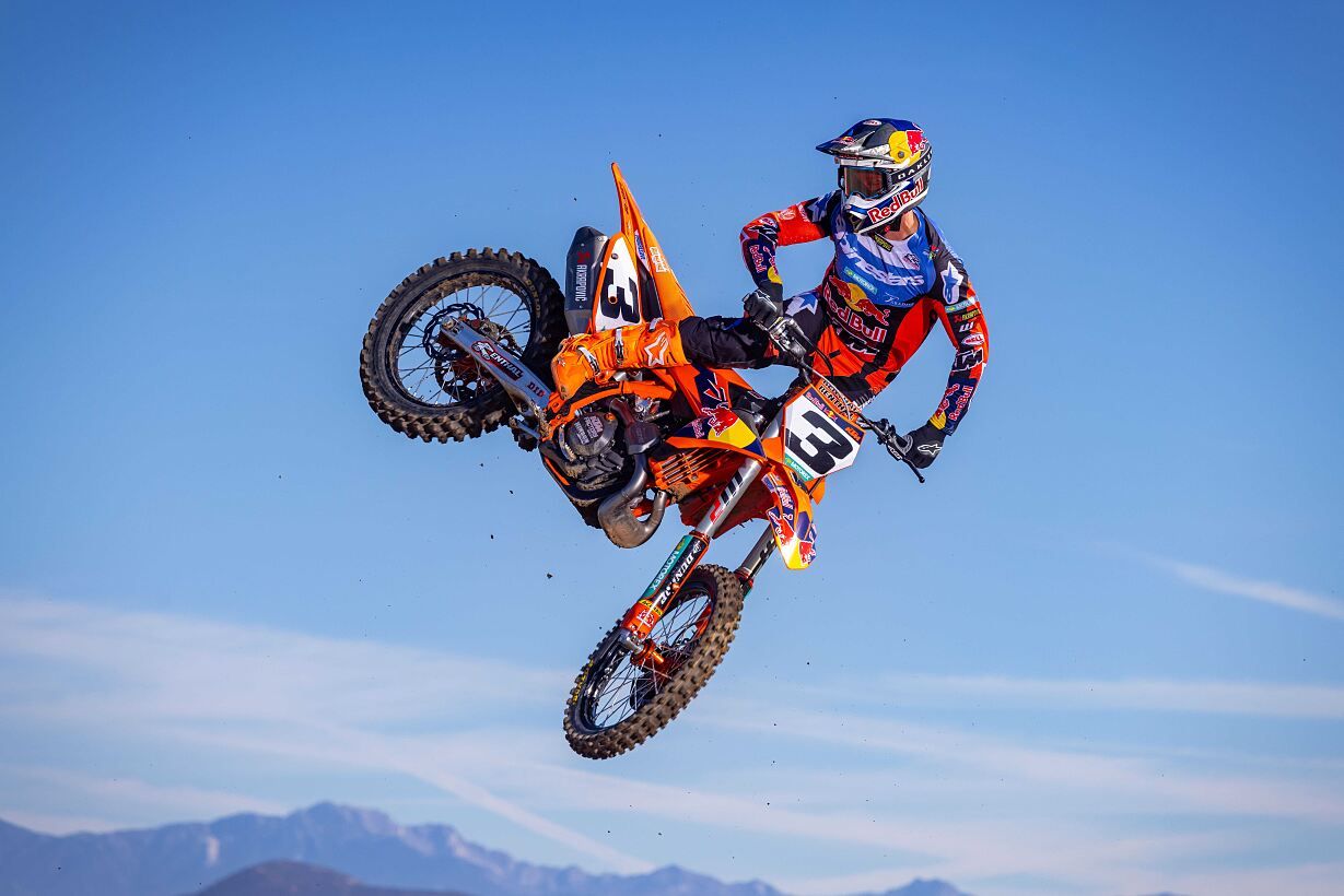 1229x820 KTM LAUNCHES HIGH PROFILE 2026 SMX WORLD North America