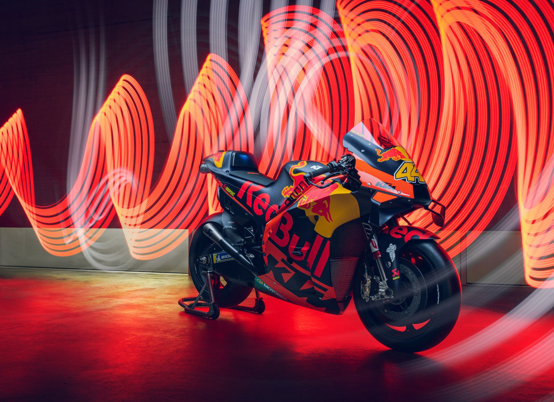1878x1365 sebas romero Red Bull MotoGP 2020 Campaign