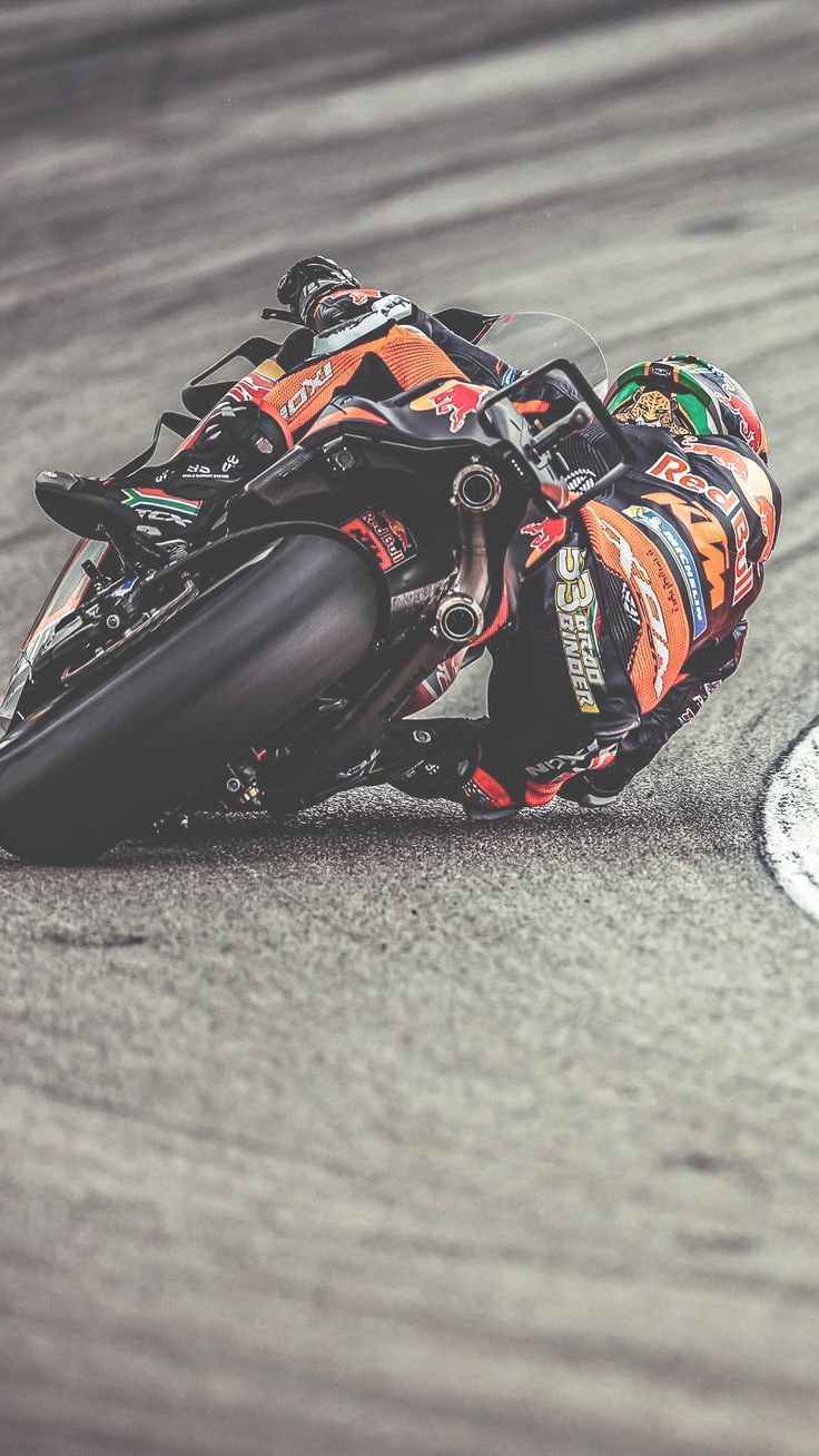 736x1308 Brad Binder Red Bull KTM