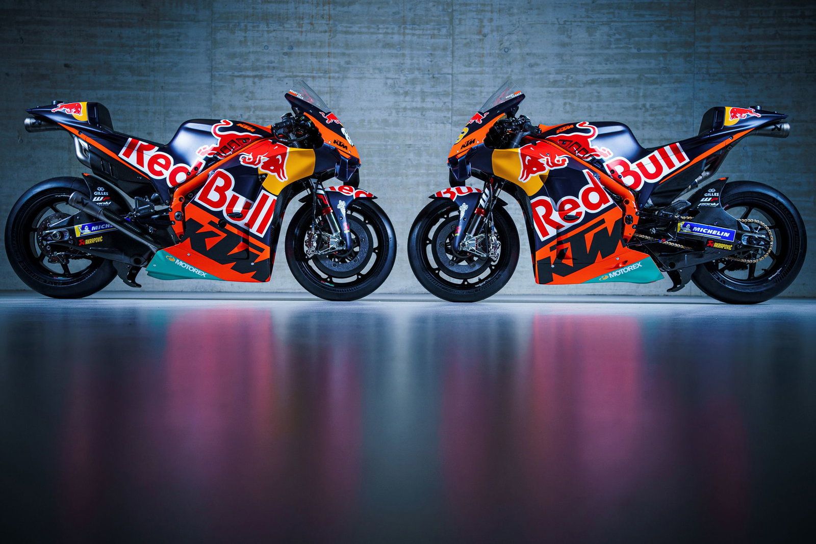 1600x1067 FIRST LOOK: Red Bull KTM's 2022 MotoGP livery for Binder, Oliveira