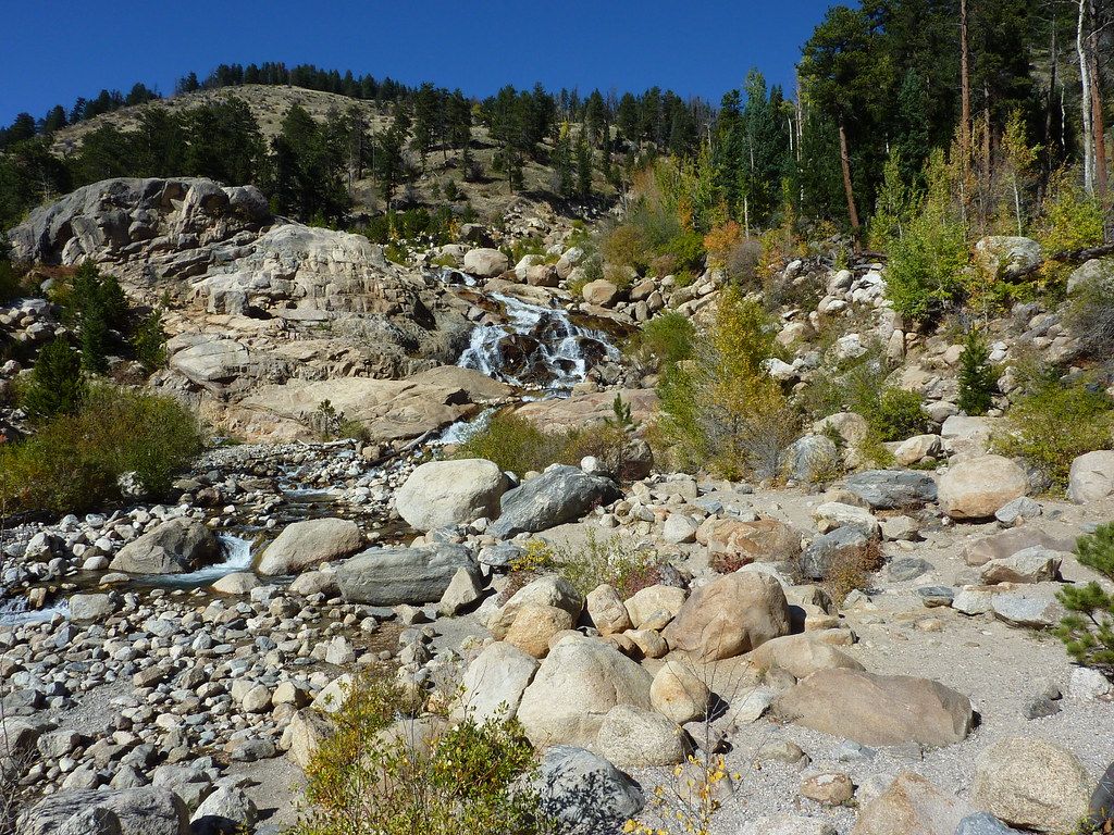1024x768 5RMNP_12_Roaring_R_02a. A Close Up Of The The Alluvial Fan