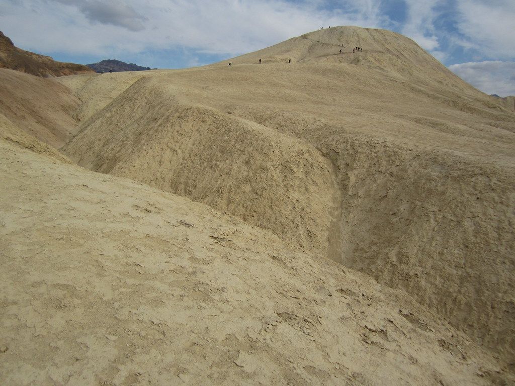 1024x768 Golden Canyon_024. The ups and downs of the alluvial fan