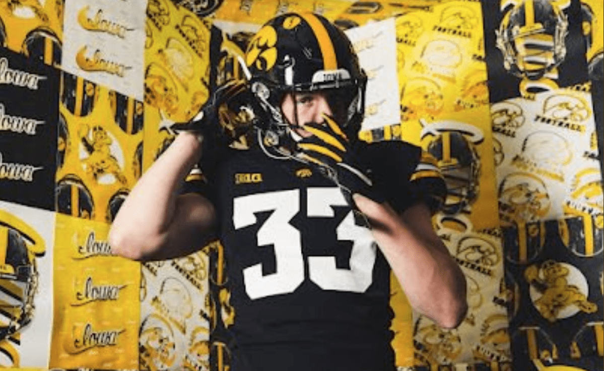 1199x736 Drew Campbell Discusses Iowa Football Offer, Visit