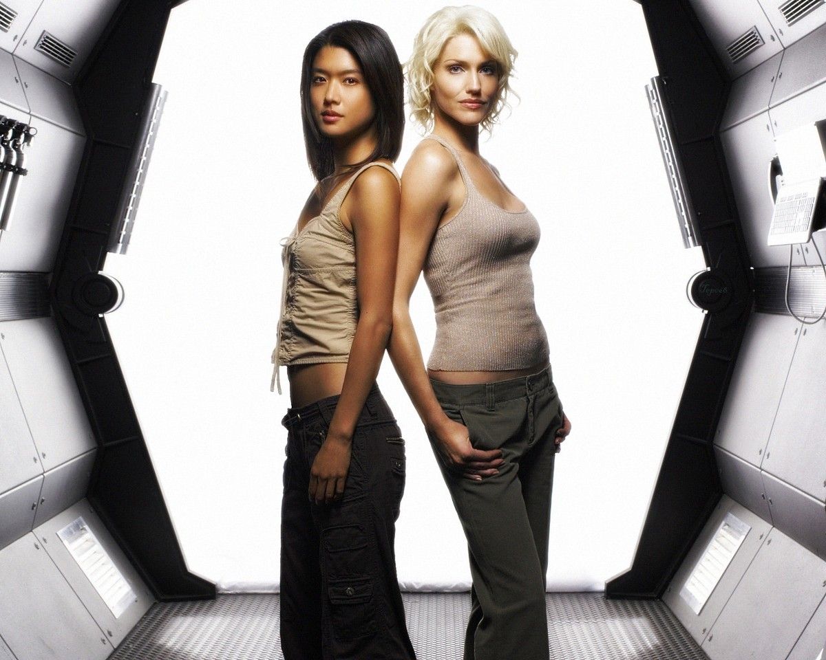 1200x960 GRACE PARK TRICIA HELFER 8X10 CELEBRITY PHOTO PICTURE BATTLESTAR GALACTICA 42