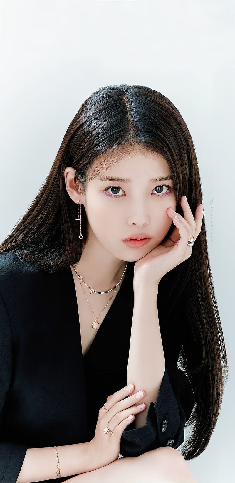 800x1645 4096x2304px, 4K Free Download. IU, Lee Ji Eun, Singer, Actress, K Pop, HD Phone Wallpaper