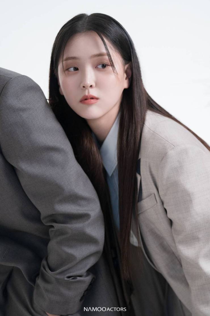 740x1110 Kim Ji Eun Gallery (김지은) HanCinema