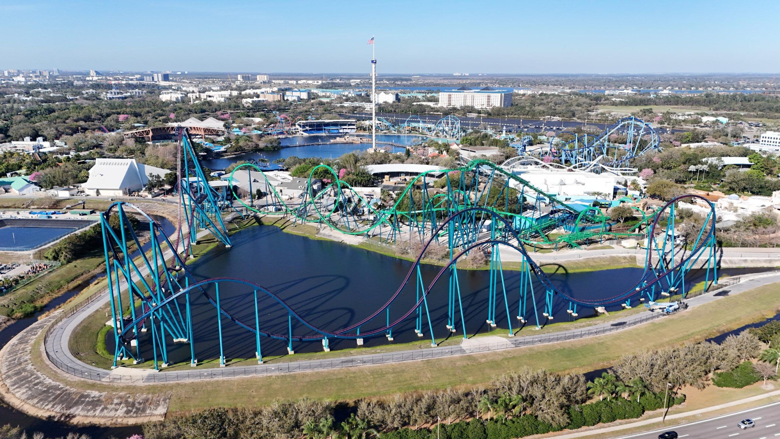 2560x1440 SeaWorld Orlando Aerials From a Drone