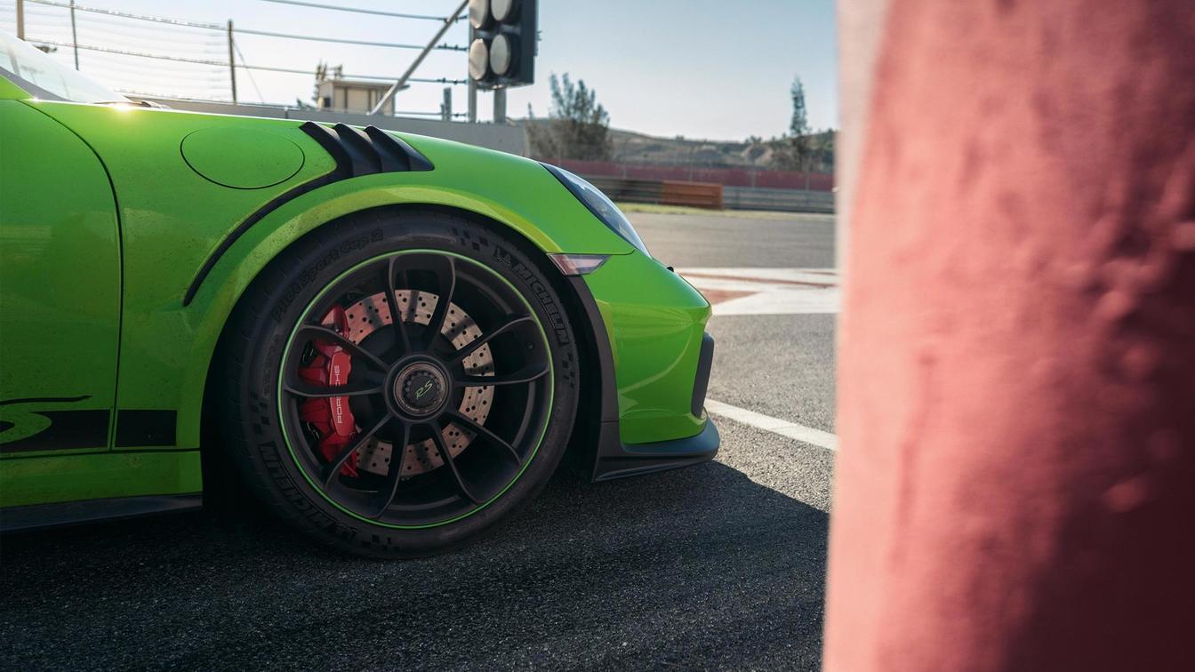 1344x756 Porsche Wallpaper (2)