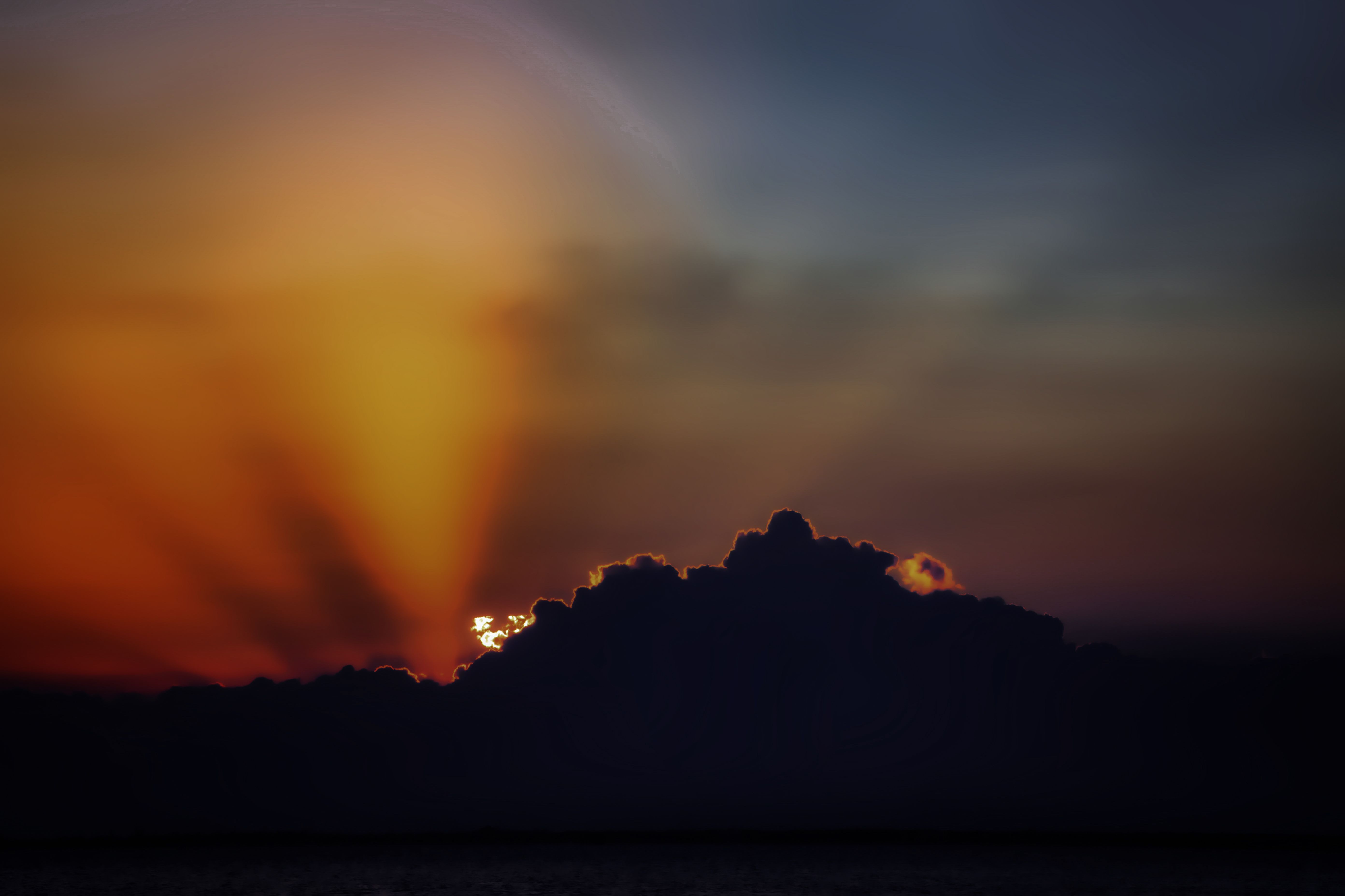 5568x3712 Gulf of Mexico Rainbow